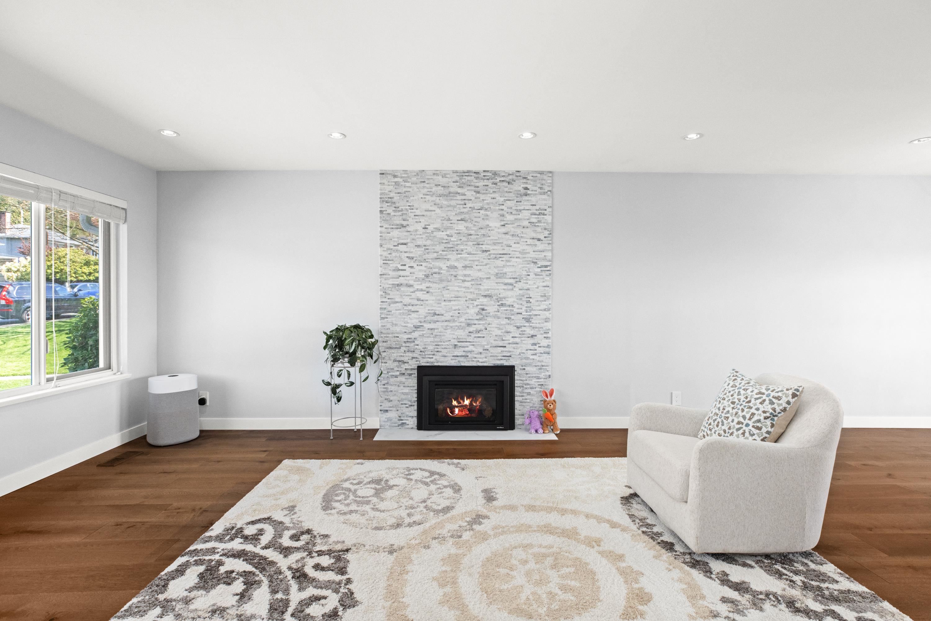 219 E 26TH STREET, North Vancouver BC V7N 1A7, R3116736, BC,