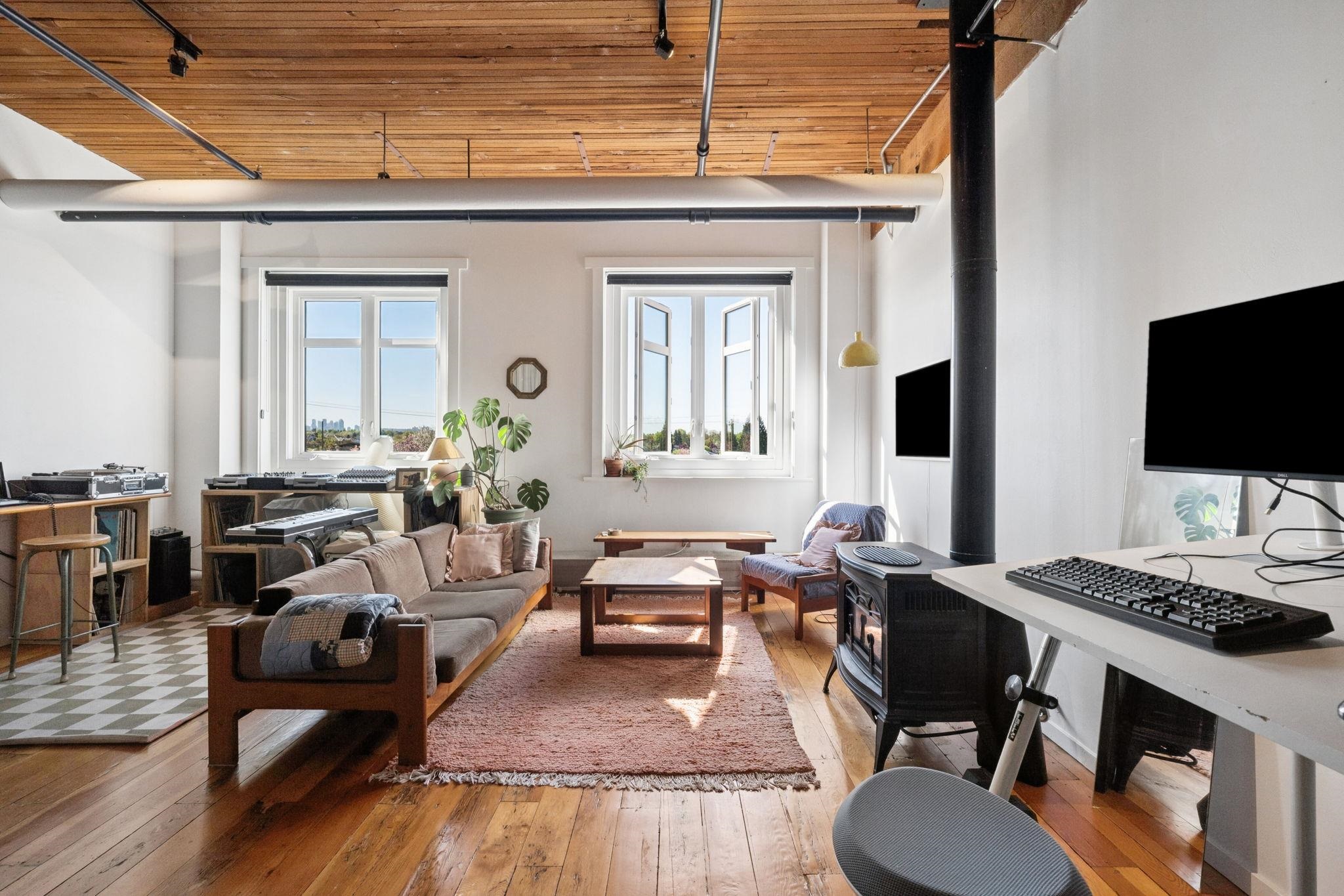 321 2556 HASTINGS STREET, R3116792, BC,