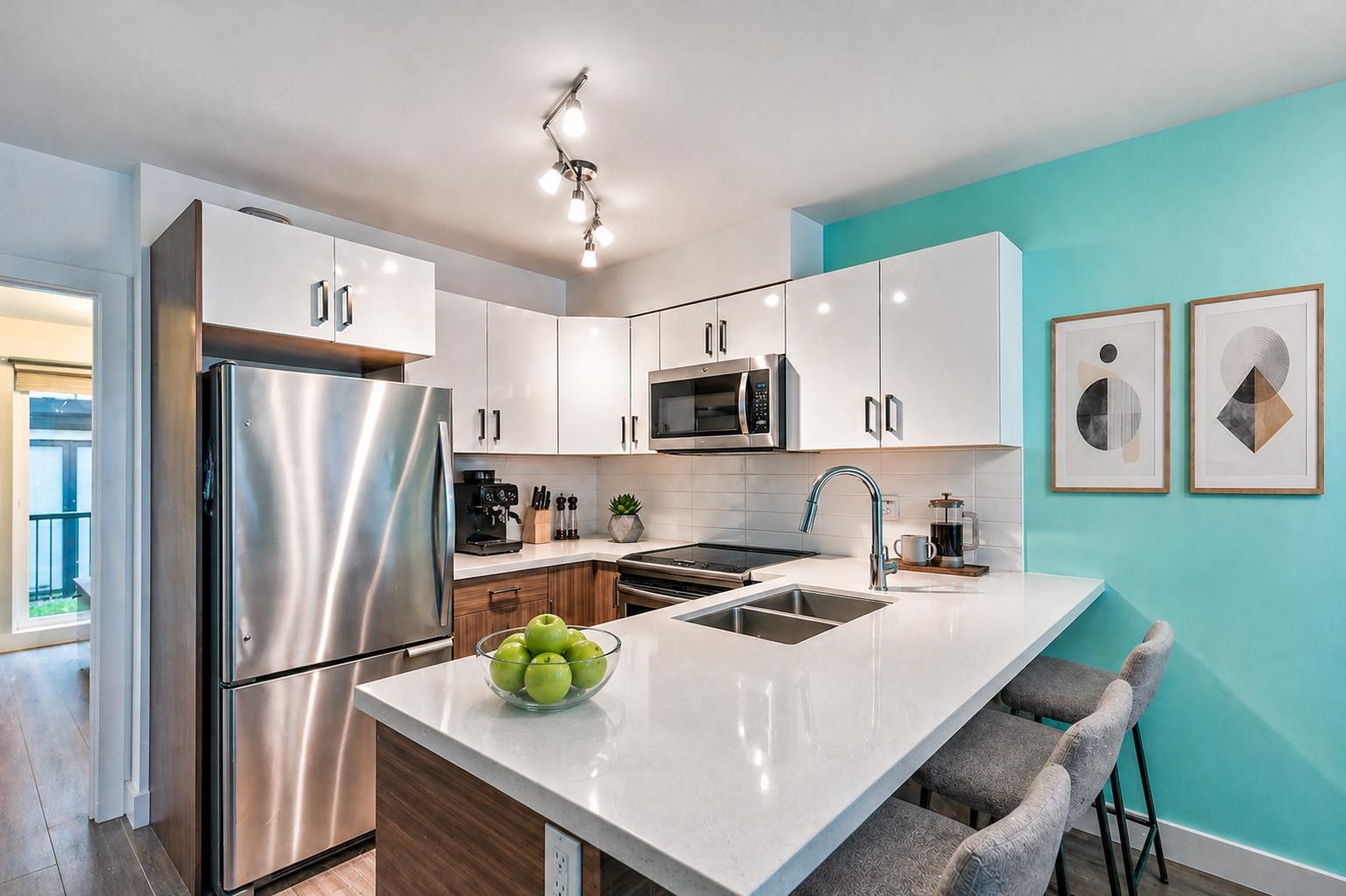 201 3939 KNIGHT STREET, R3116864, BC,
