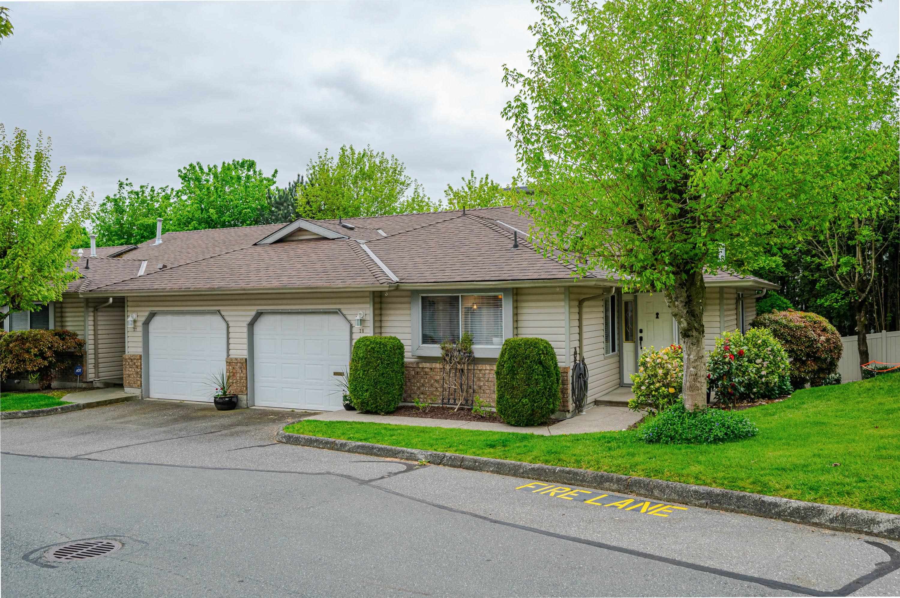 28 2023 WINFIELD DRIVE, R3116873, BC,