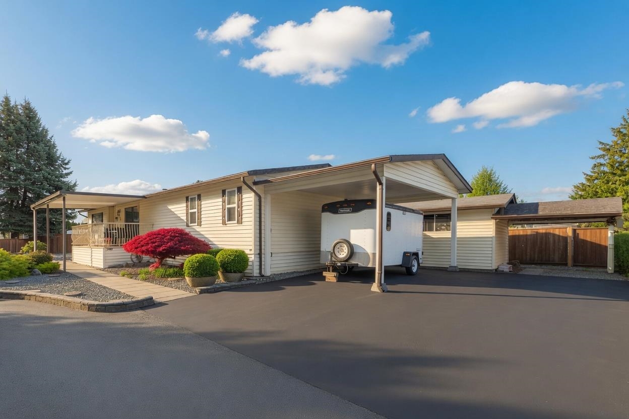 240 27111 0 AVENUE, R3116892, BC,