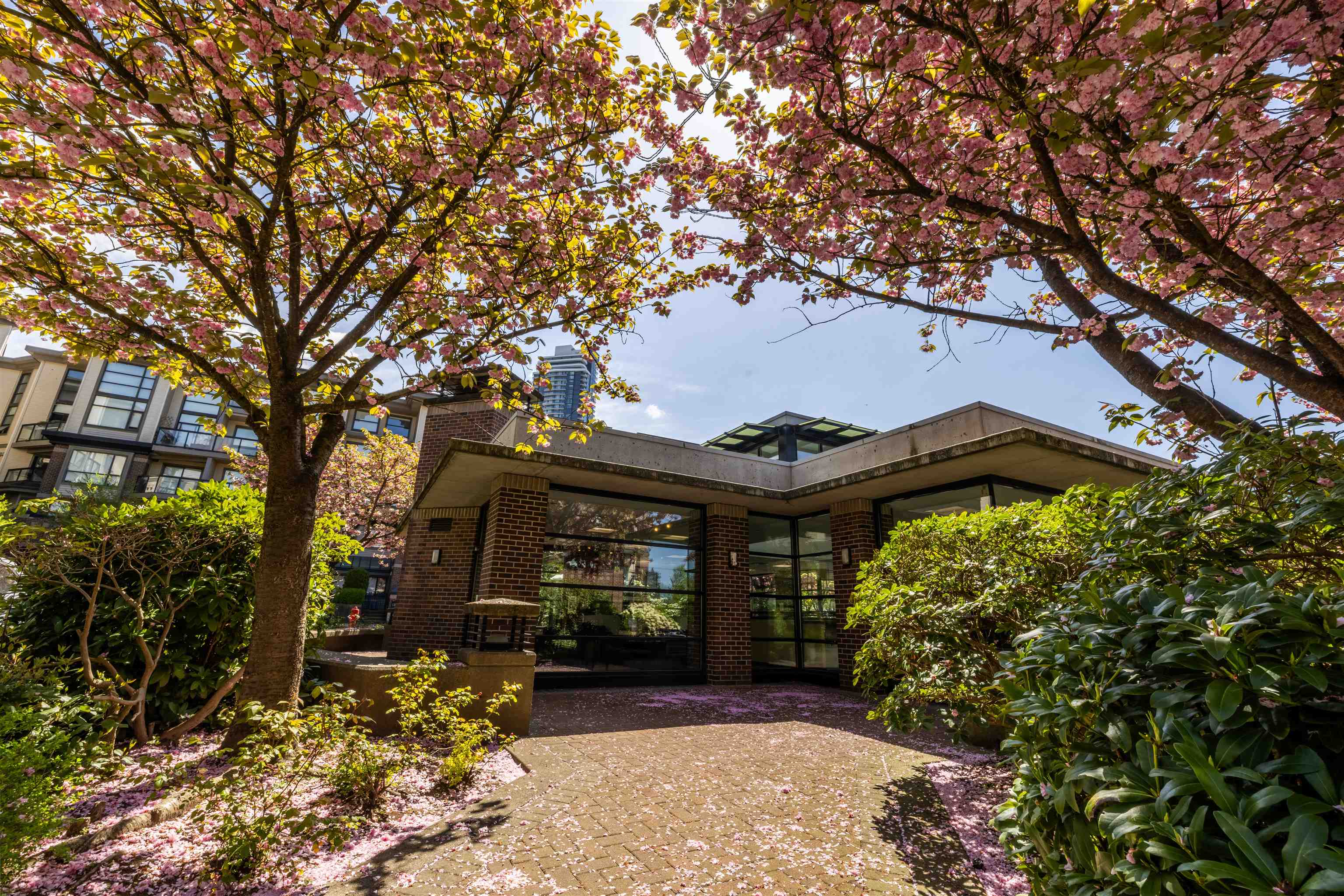 108 10866 CITY PARKWAY, R3116984, BC,