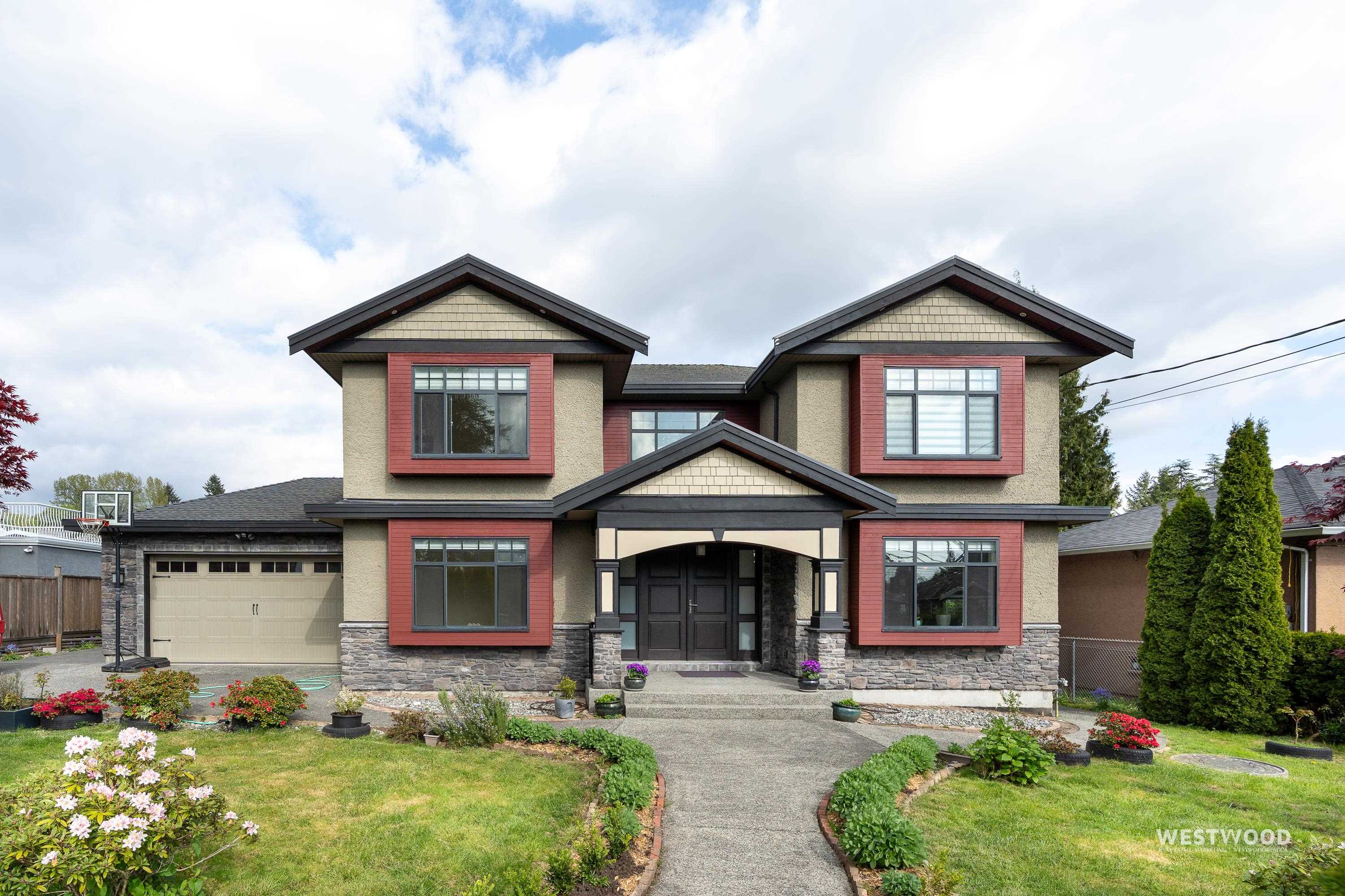 1870 SPERLING AVENUE, Burnaby BC V5B 4K5, R3117013, BC,