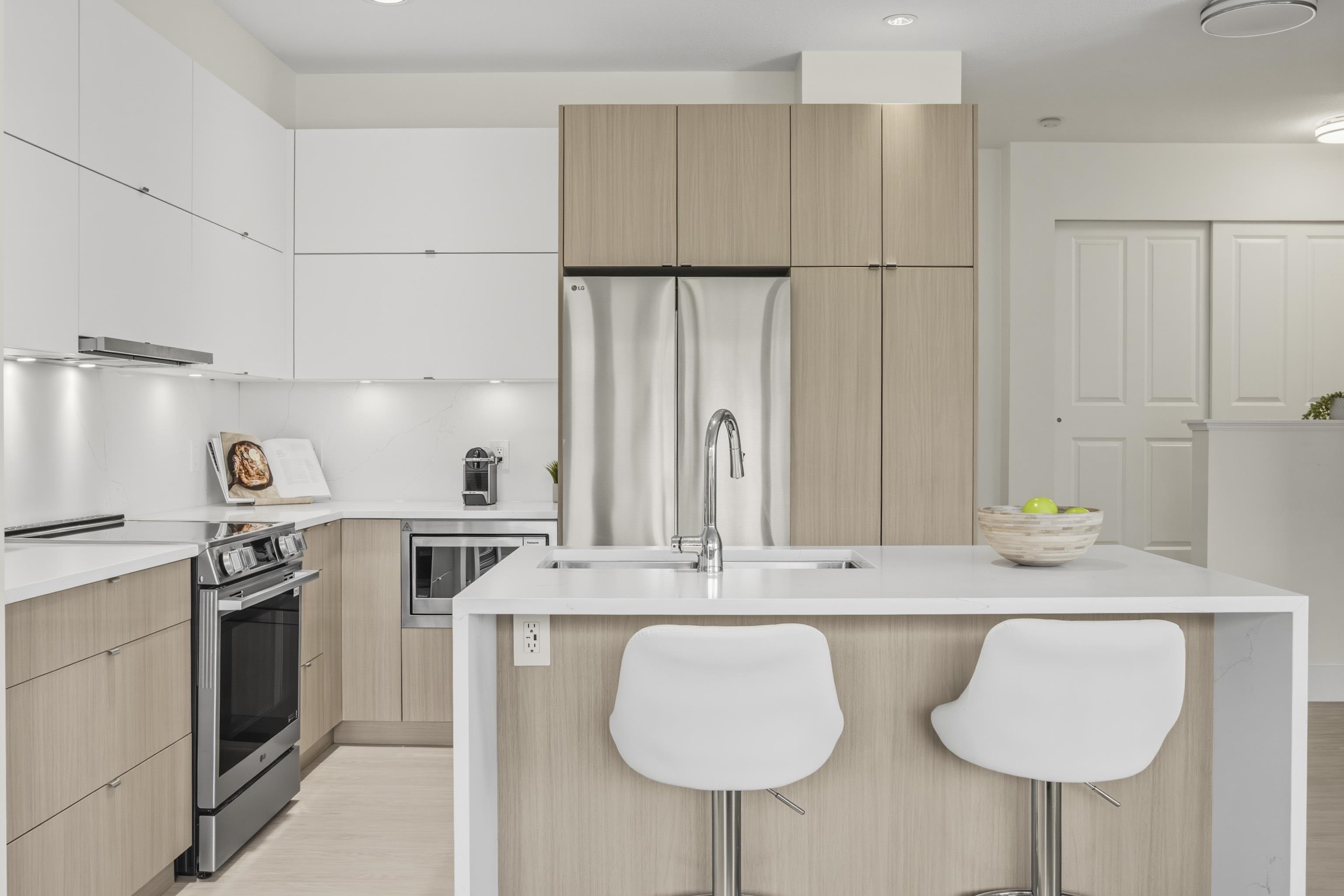 17 1026 GLACIER VIEW DRIVE, R3117032, BC,