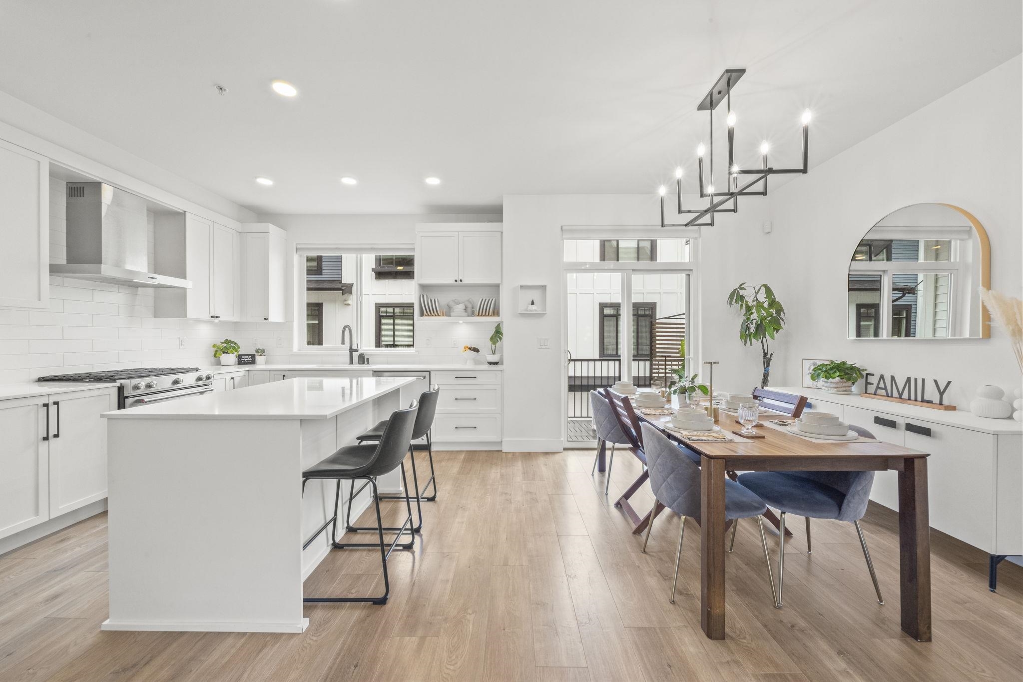 19 6897 201 STREET, R3117039, BC,