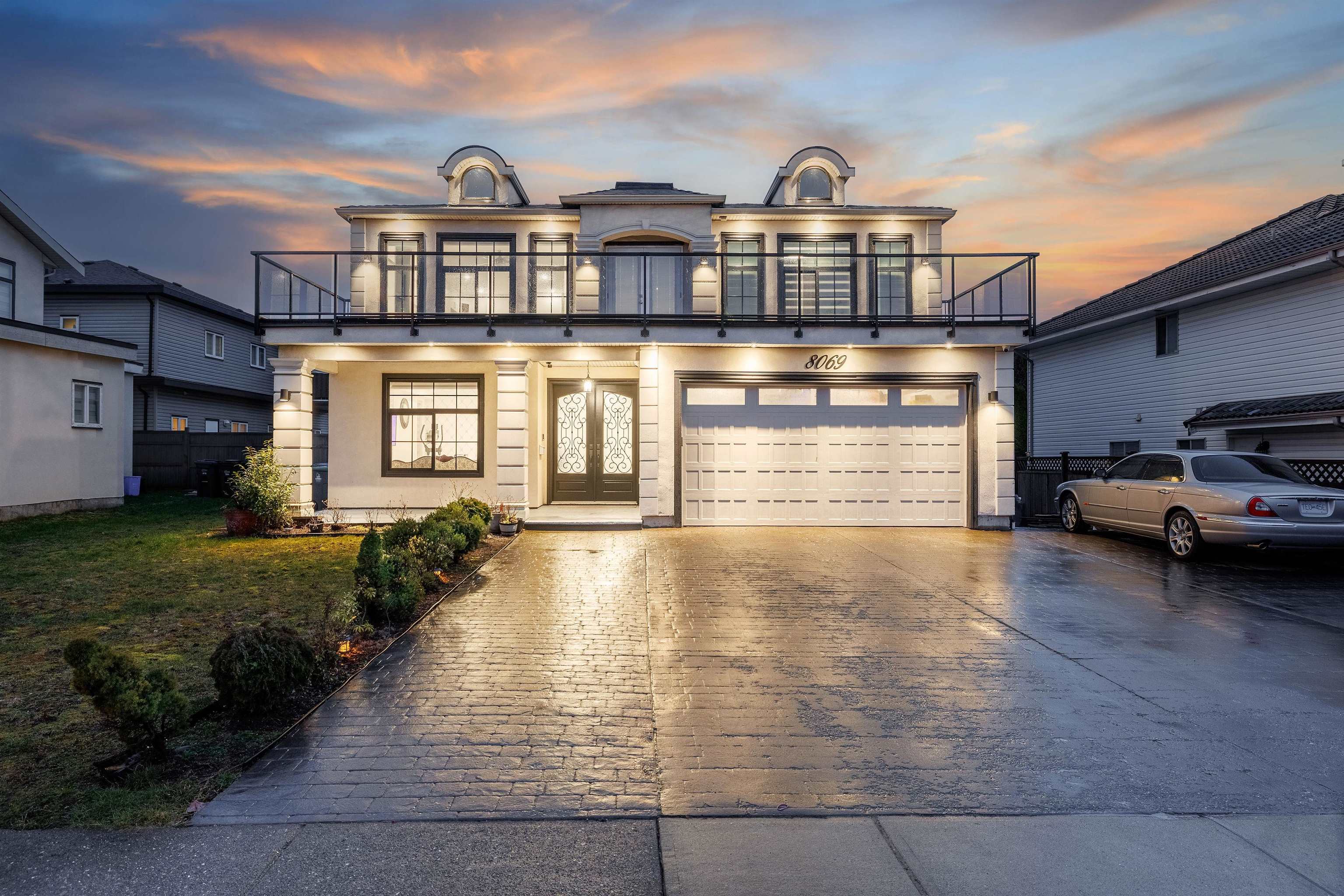 8069 124 STREET, Surrey BC V3W 0X7, R3117071, BC,