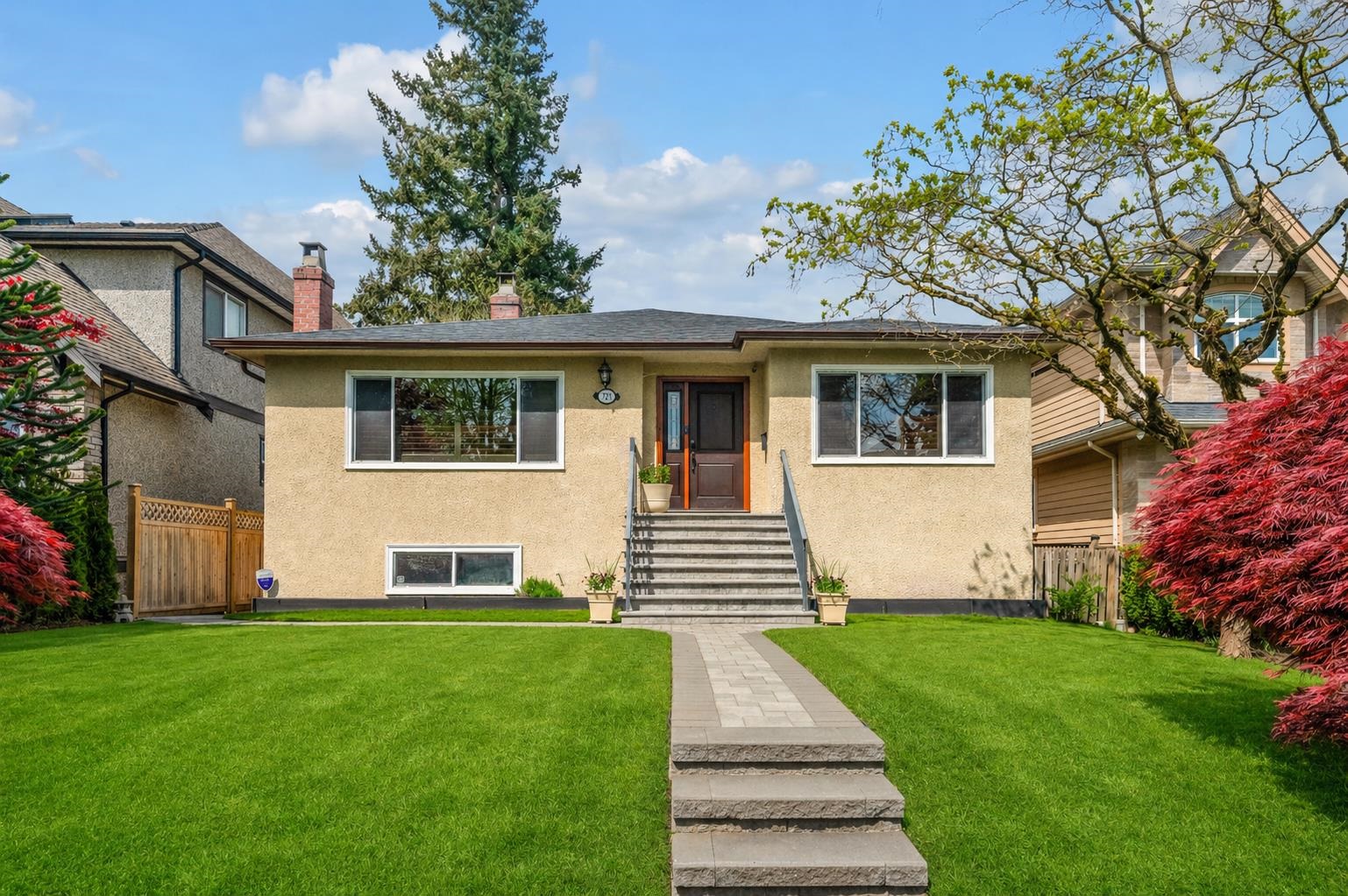 727 W 66TH AVENUE, Vancouver BC V6P 2R4, R3117111, BC,