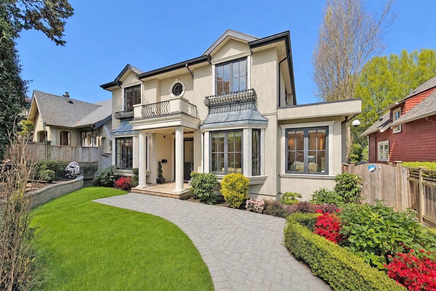 3749 W 11TH AVENUE, Vancouver BC V6R 2K7, R3117127, BC,