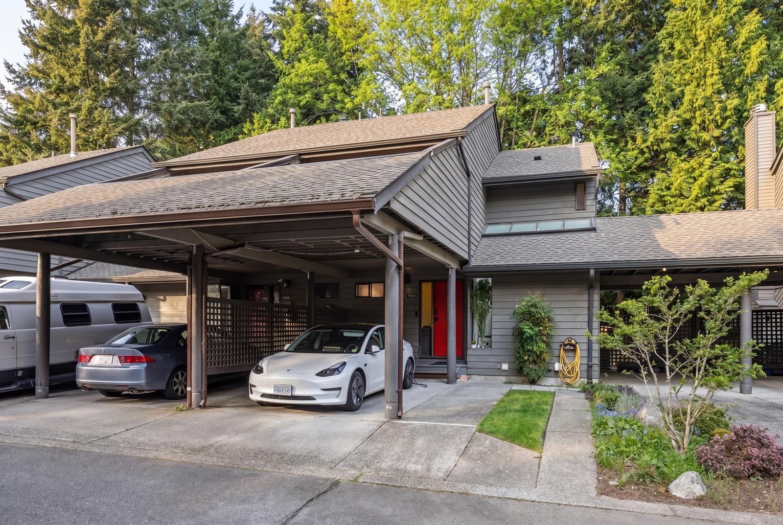 15951 ALDER PLACE, Surrey BC V4A 5J1, R3117217, BC,