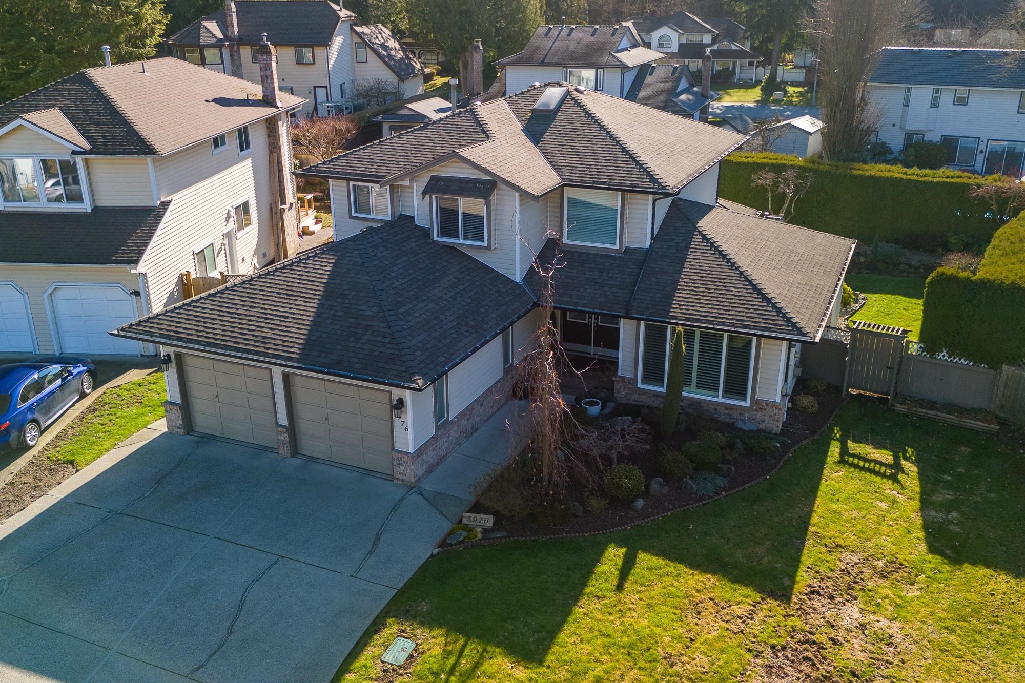5976 SOUTHPARK GROVE, Surrey BC V3X 2B9, R3117299, BC,