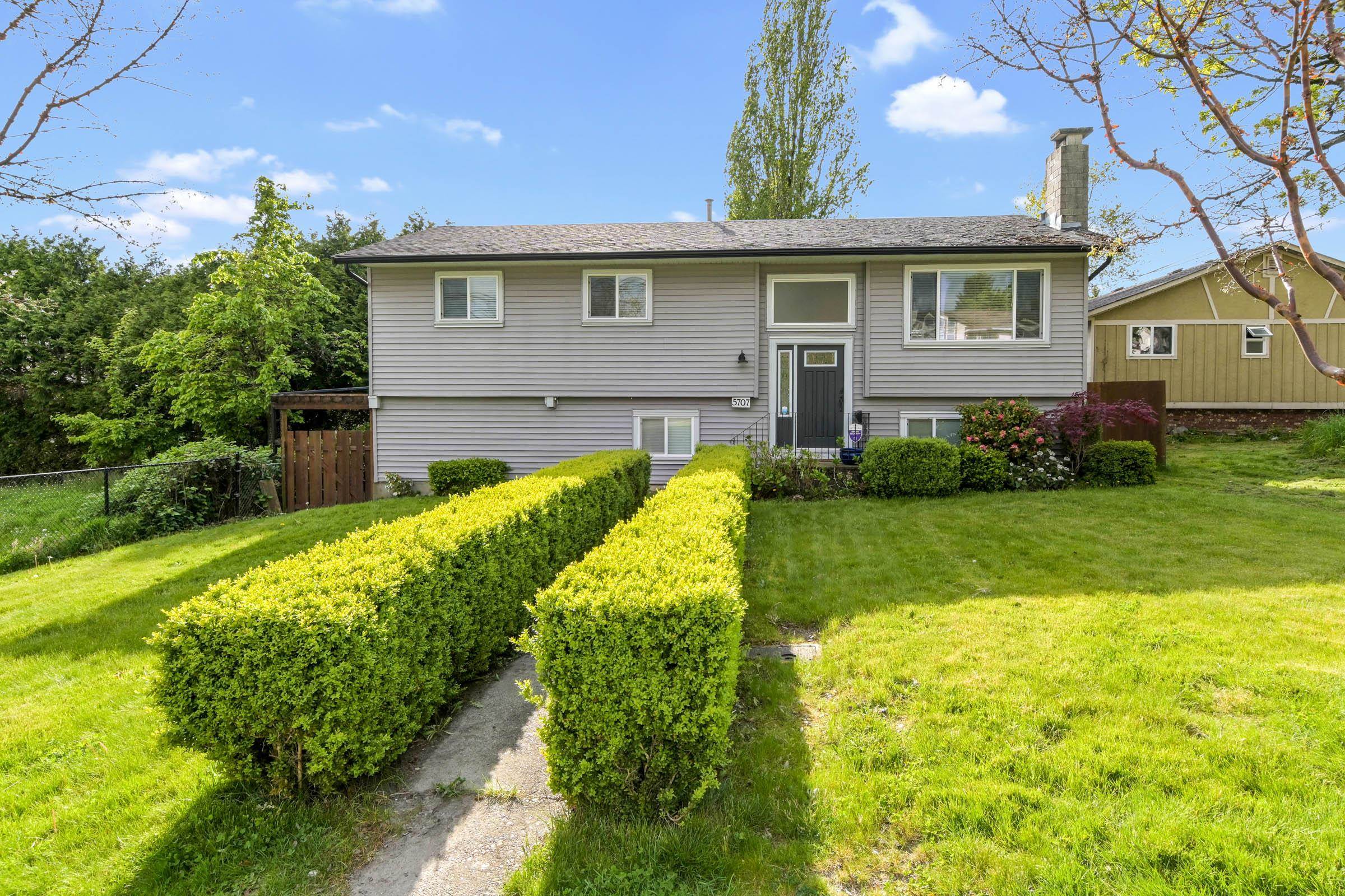 5707 184 STREET, Surrey BC V3S 4N1, R3117334, BC,