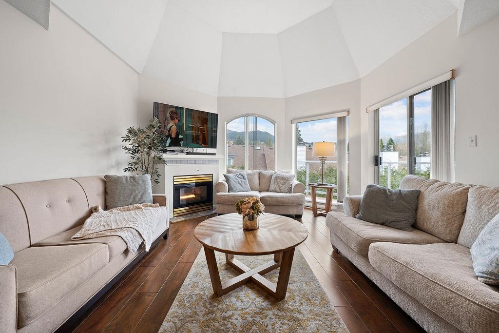 413 1220 LASALLE PLACE, R3117358, BC,