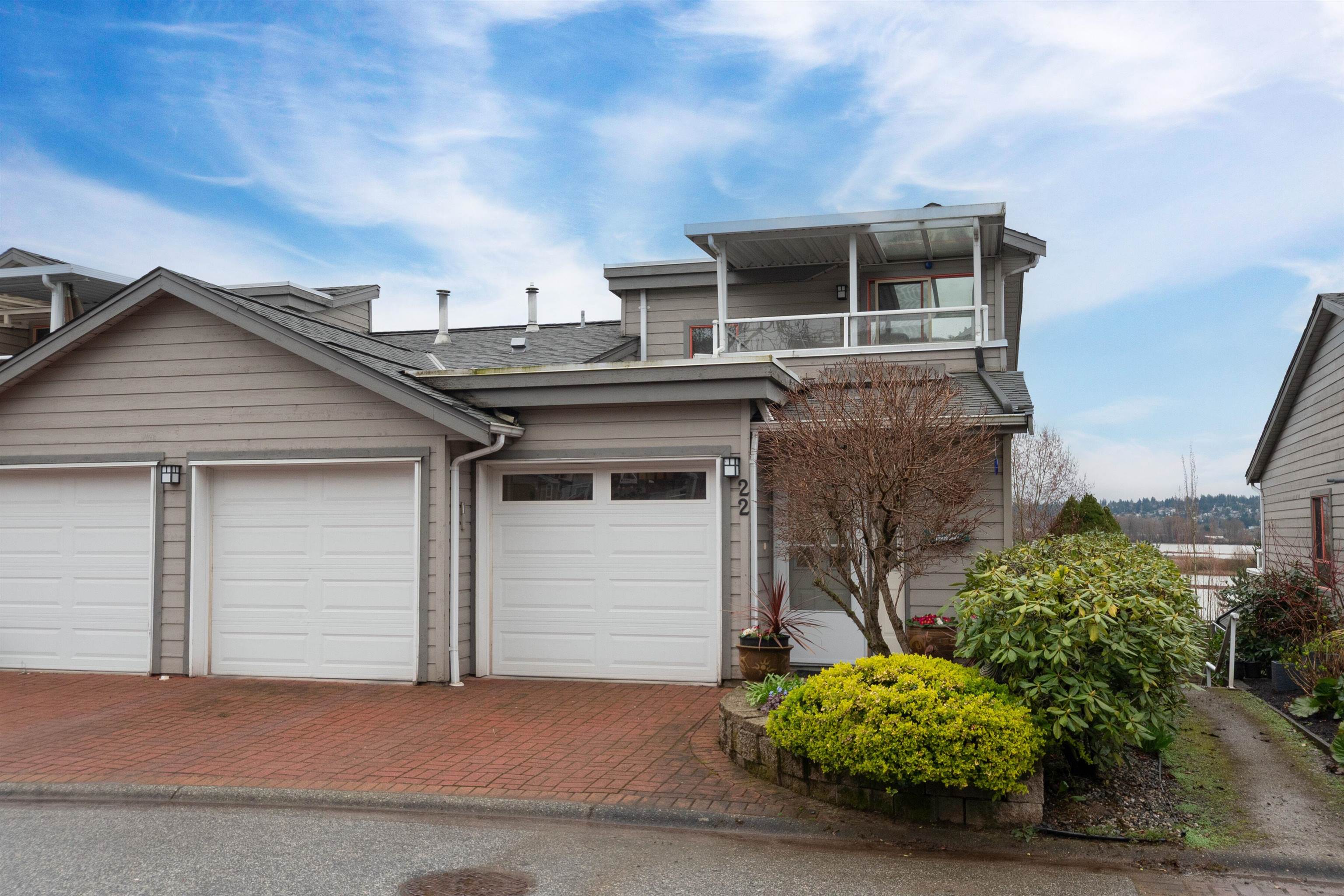 22 323 GOVERNORS COURT, R3117374, BC,