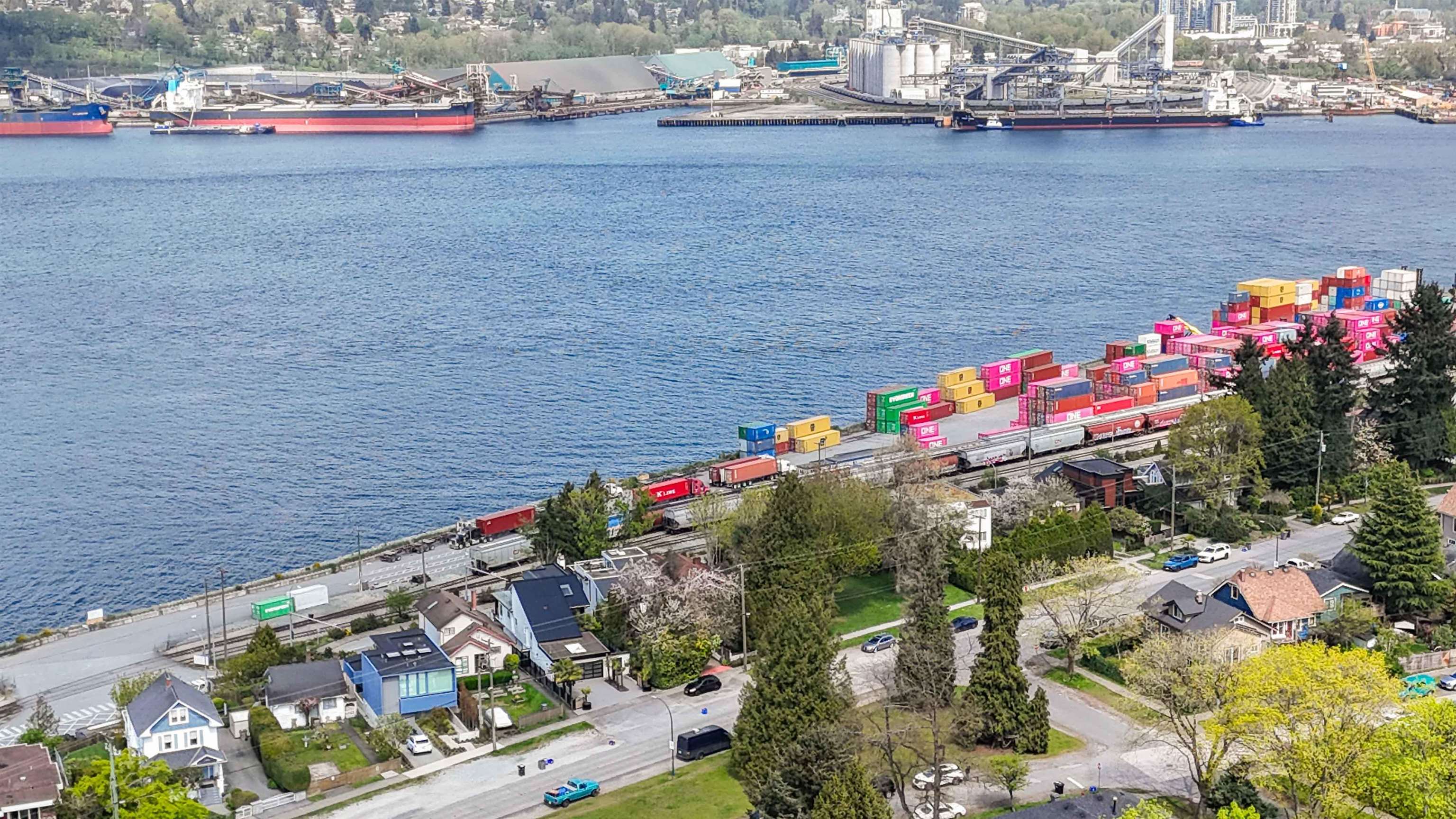 2497 WALL STREET, Vancouver BC V5K 1A4, R3117380, BC,