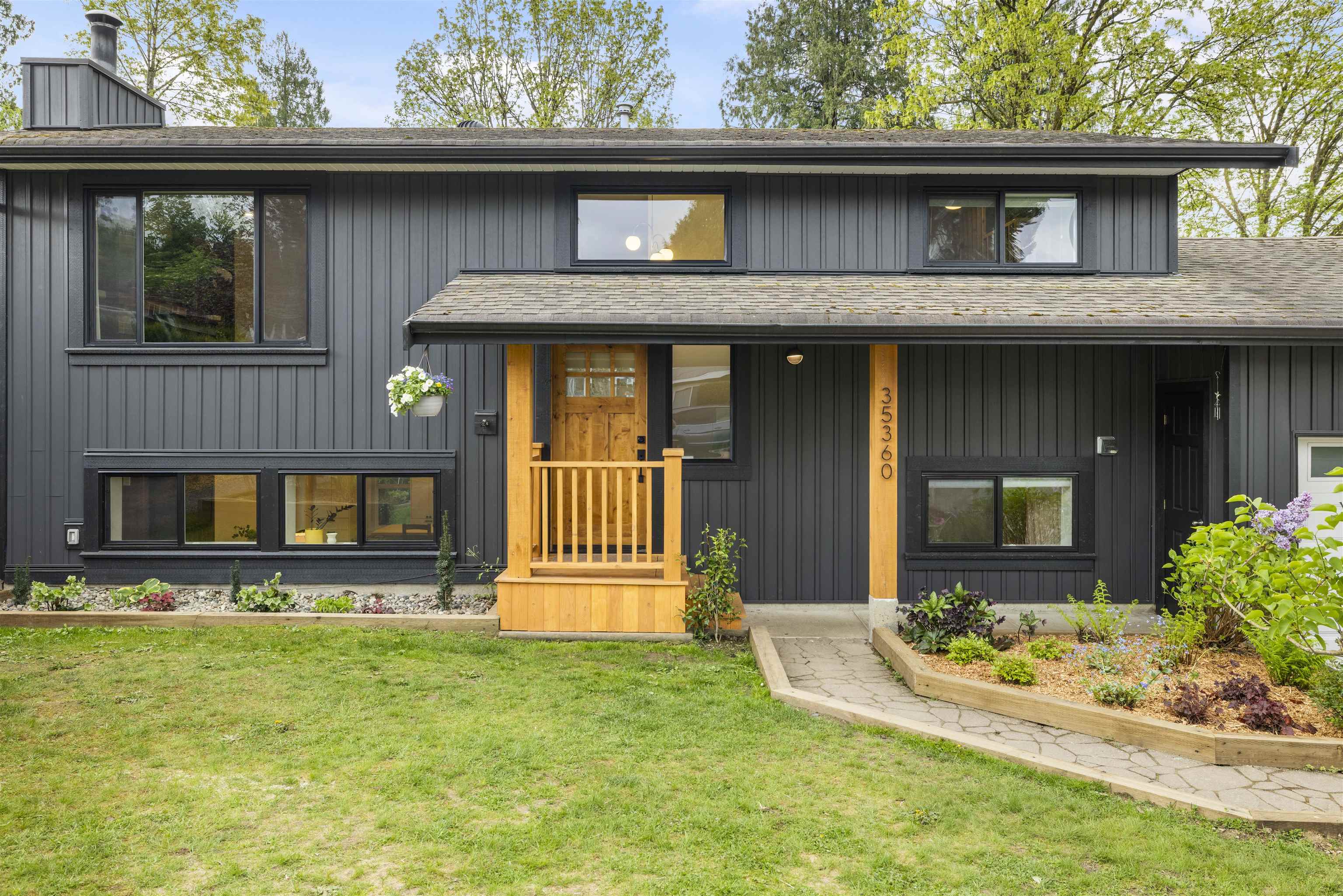 35360 SELKIRK AVENUE, Abbotsford BC V2S 8L2, R3117489, BC,