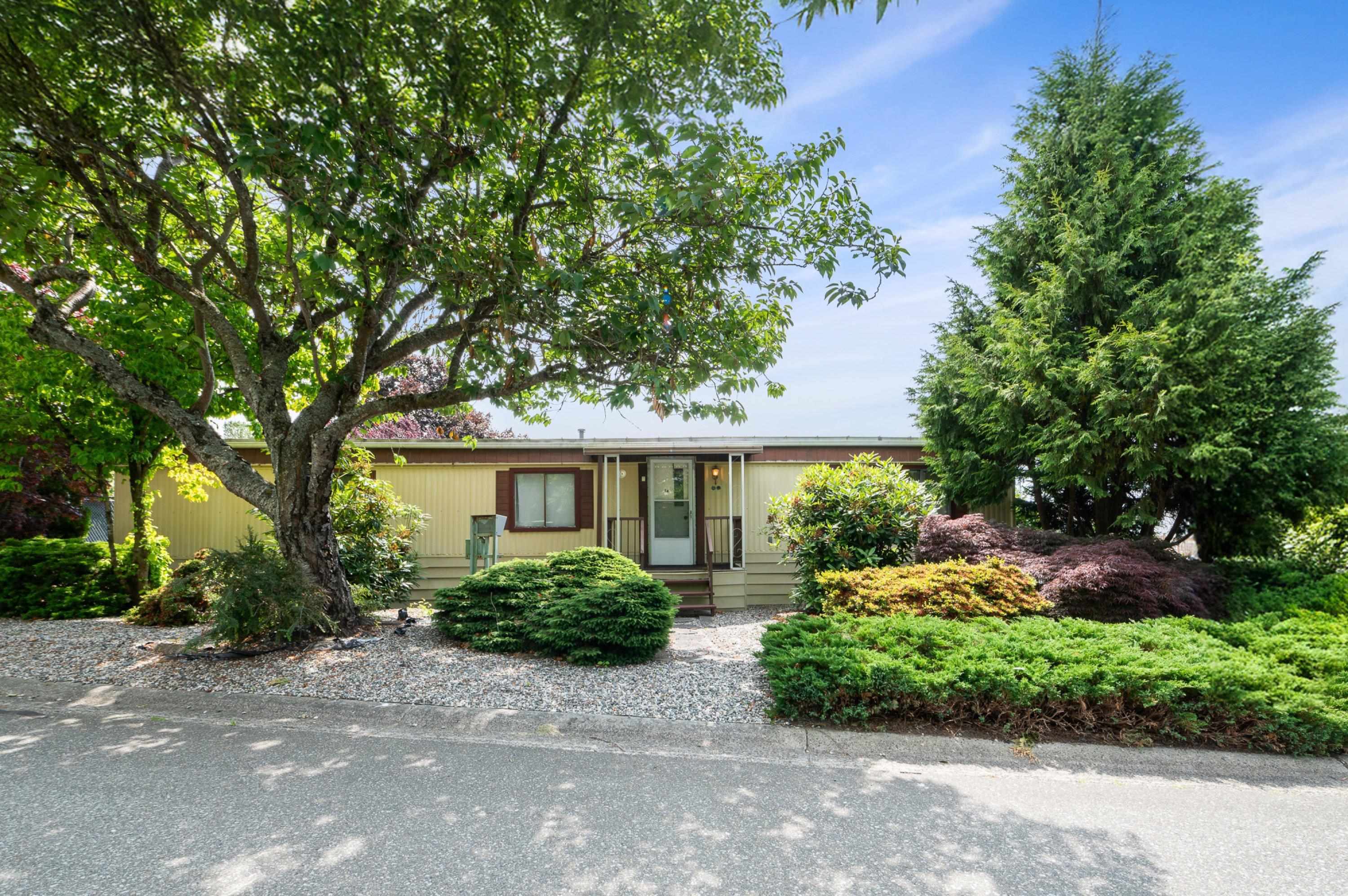 2184 CUMBRIA DRIVE, Surrey BC V4A 5K3, R3117527, BC,