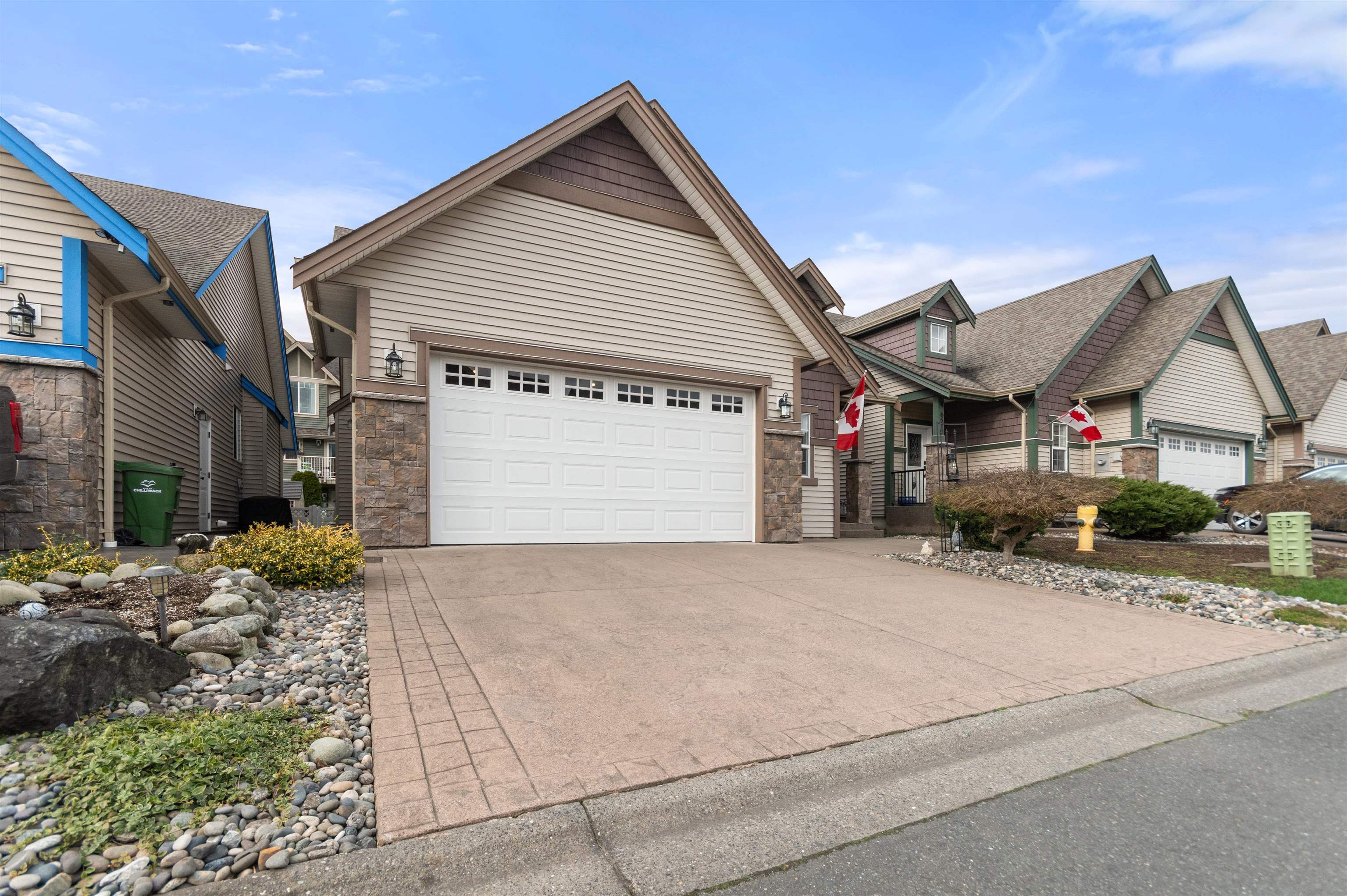 5 6517 LAVENDER PLACE, R3117540, BC,