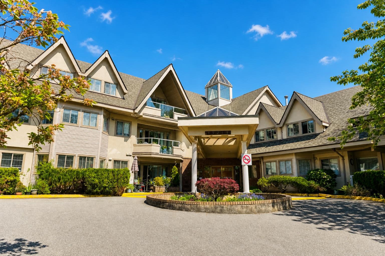 202 19241 FORD ROAD, R3117556, BC,