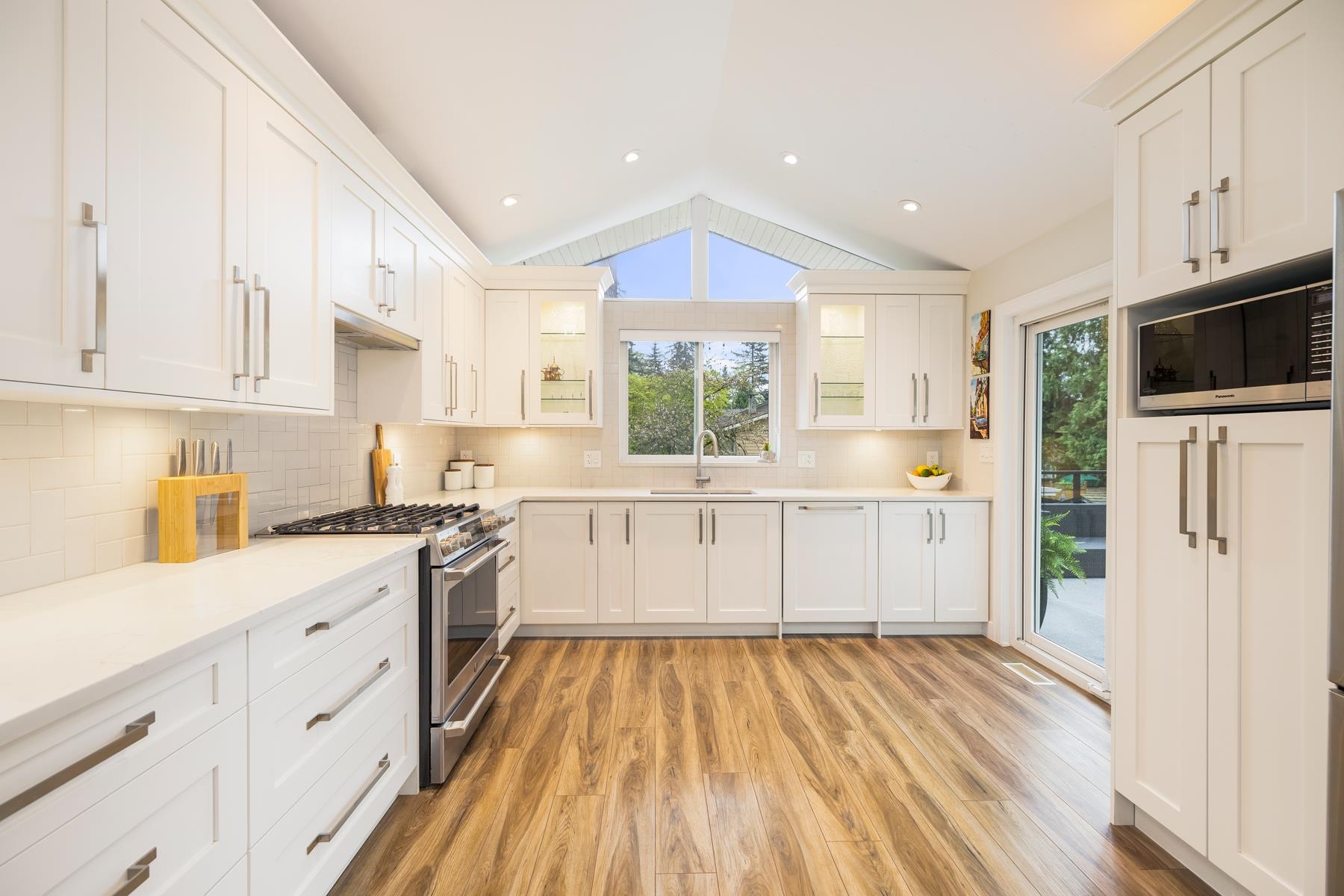 2511 BOSWELL AVENUE, North Vancouver BC V7H 1L8, R3117606, BC,