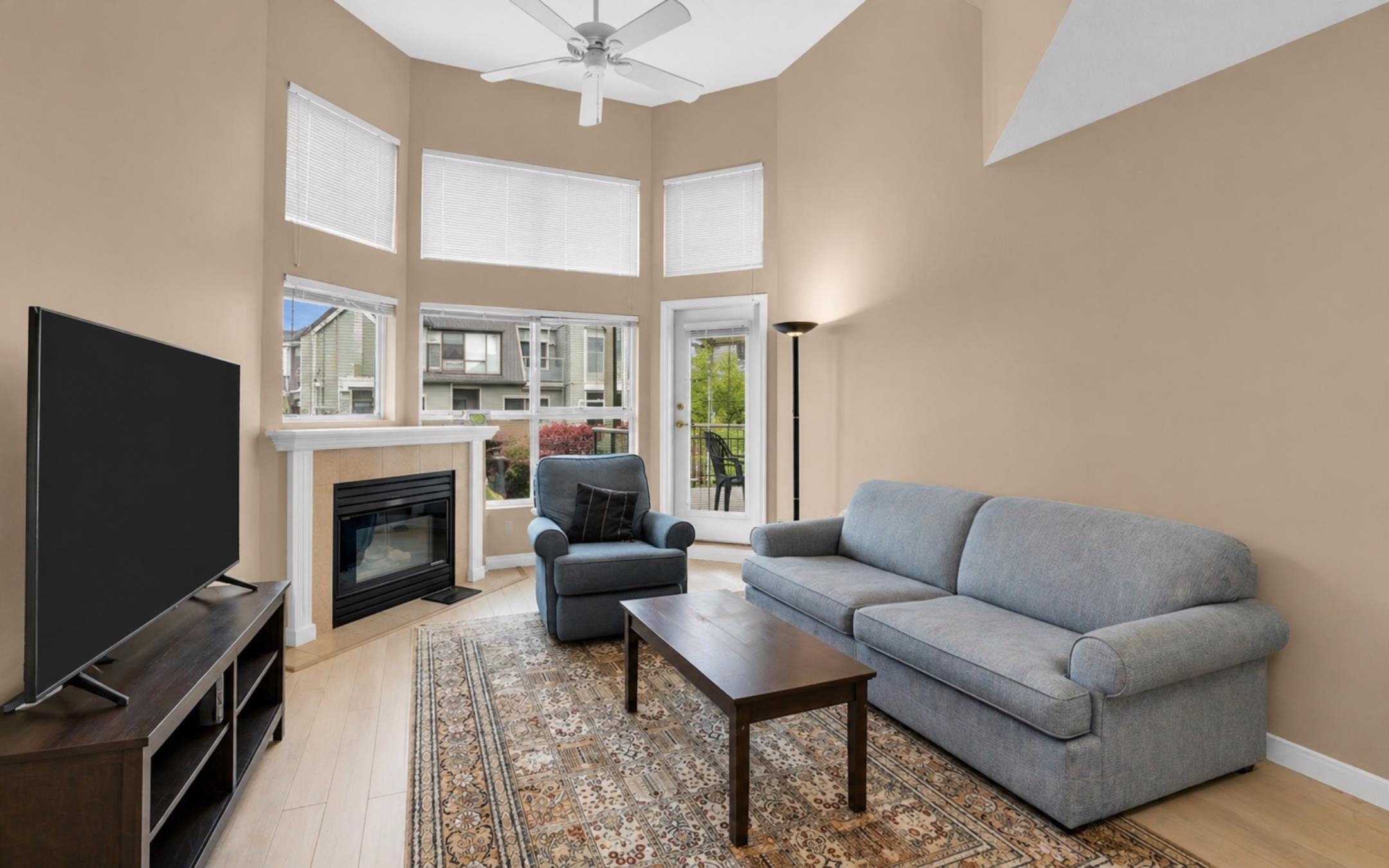 303 70 RICHMOND STREET, R3117682, BC,