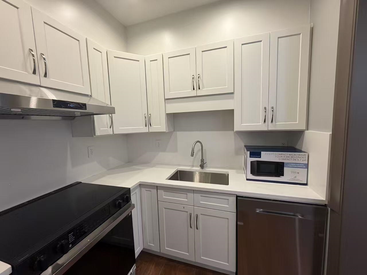 1900 180 STREET, Surrey BC V3Z 9V2, R3117748, BC,