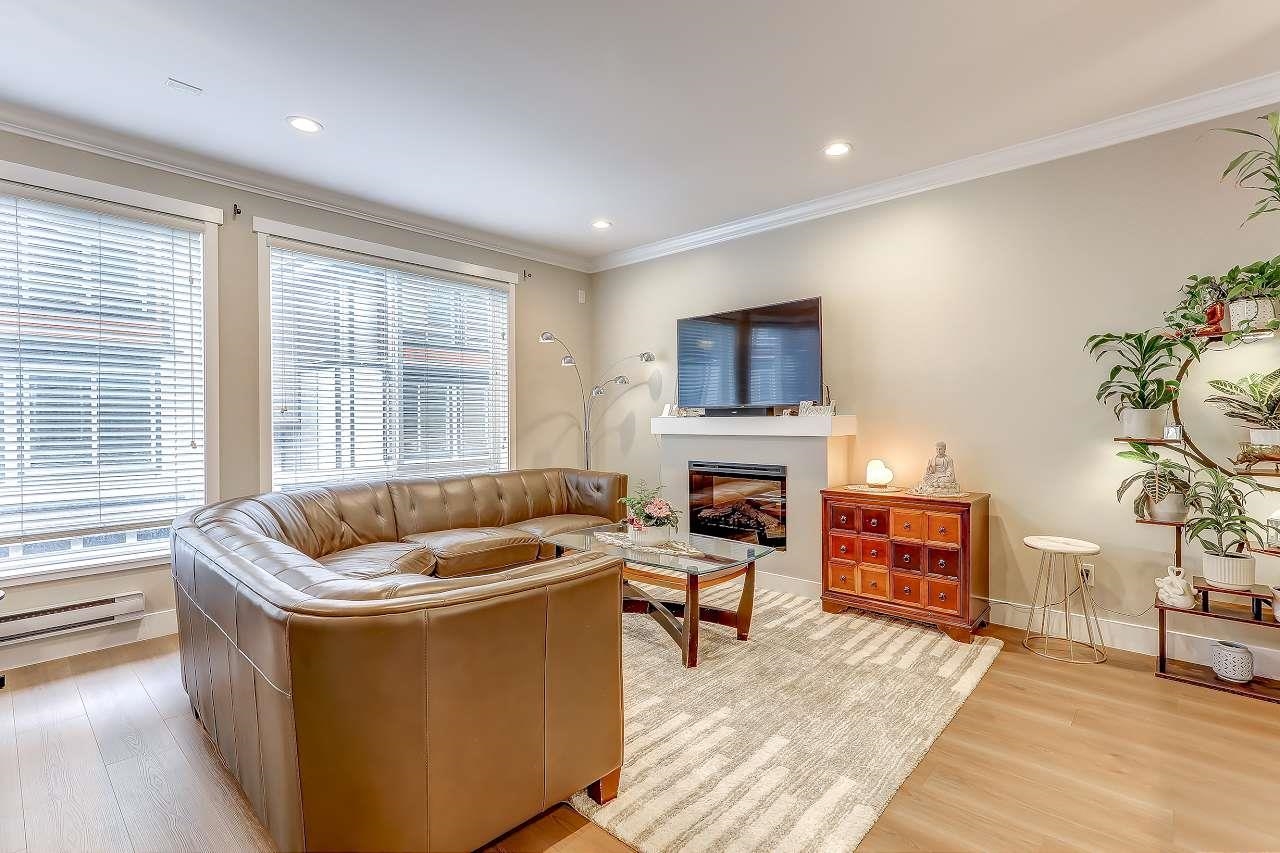 3 6378 142 STREET, R3117777, BC,