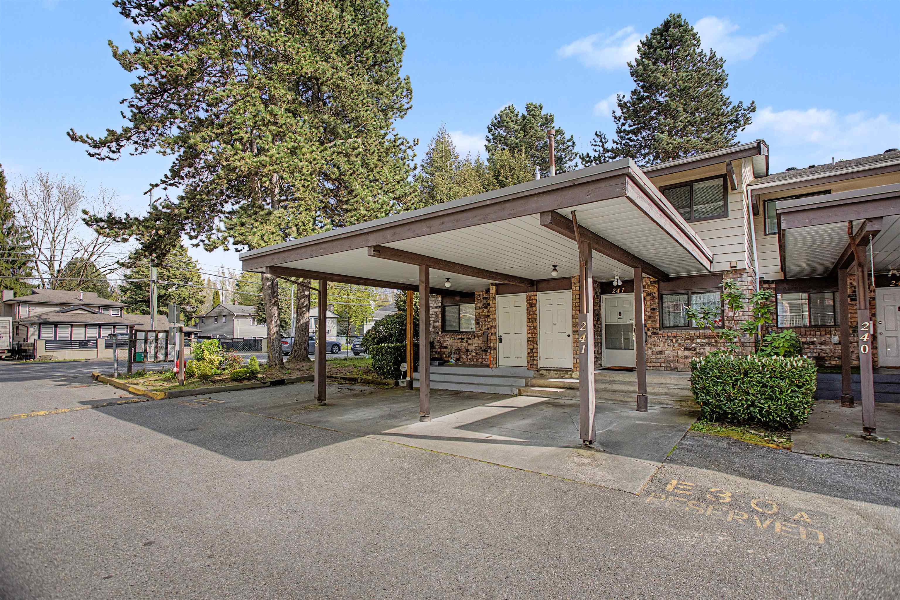 241 7447 140 STREET, R3117885, BC,