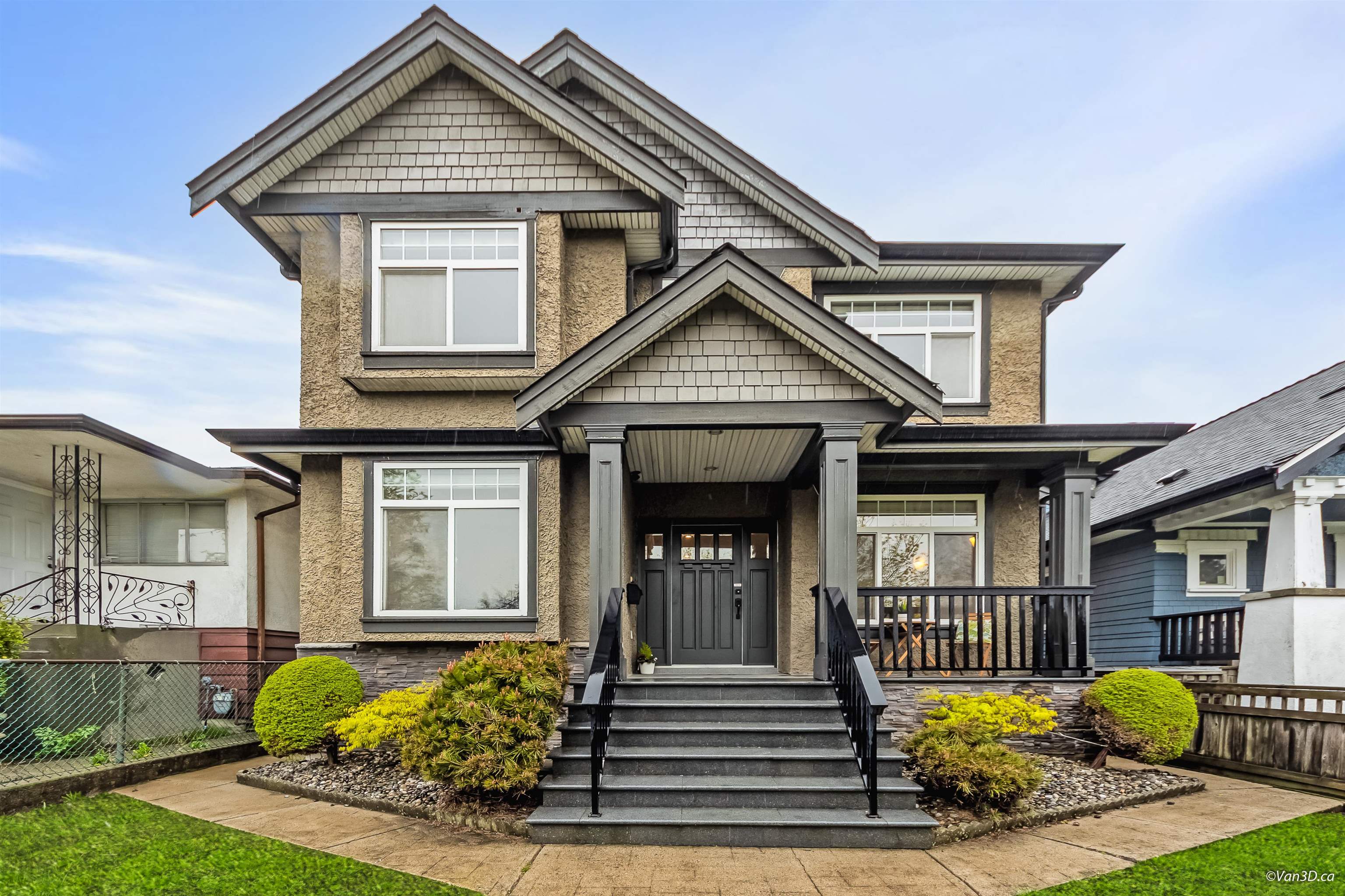 2457 E 3RD AVENUE, Vancouver BC V5M 1G8, R3117933, BC,