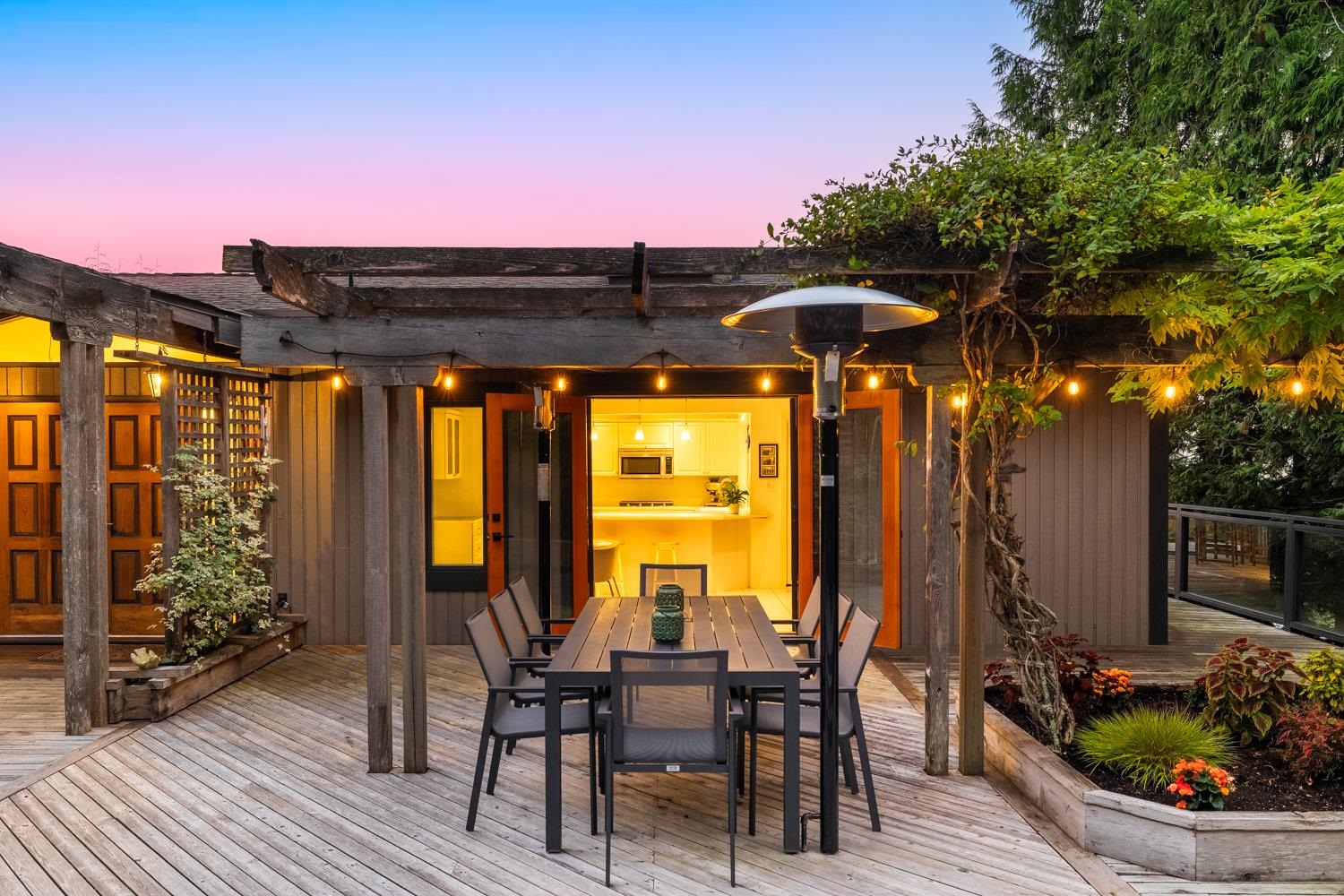 4615 WOODGREEN DRIVE, West Vancouver BC V7S 2V4, R3117986, BC,