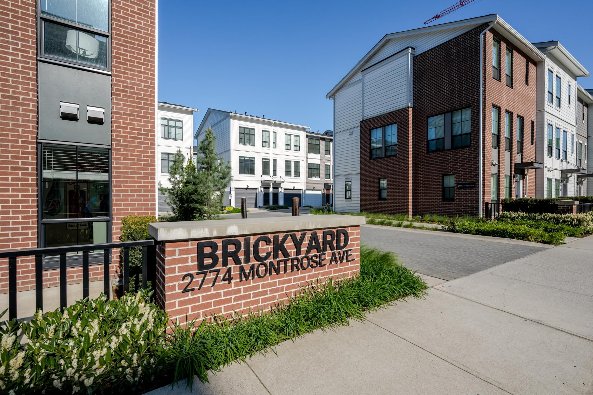 35 2774 MONTROSE AVENUE, R3118142, BC,