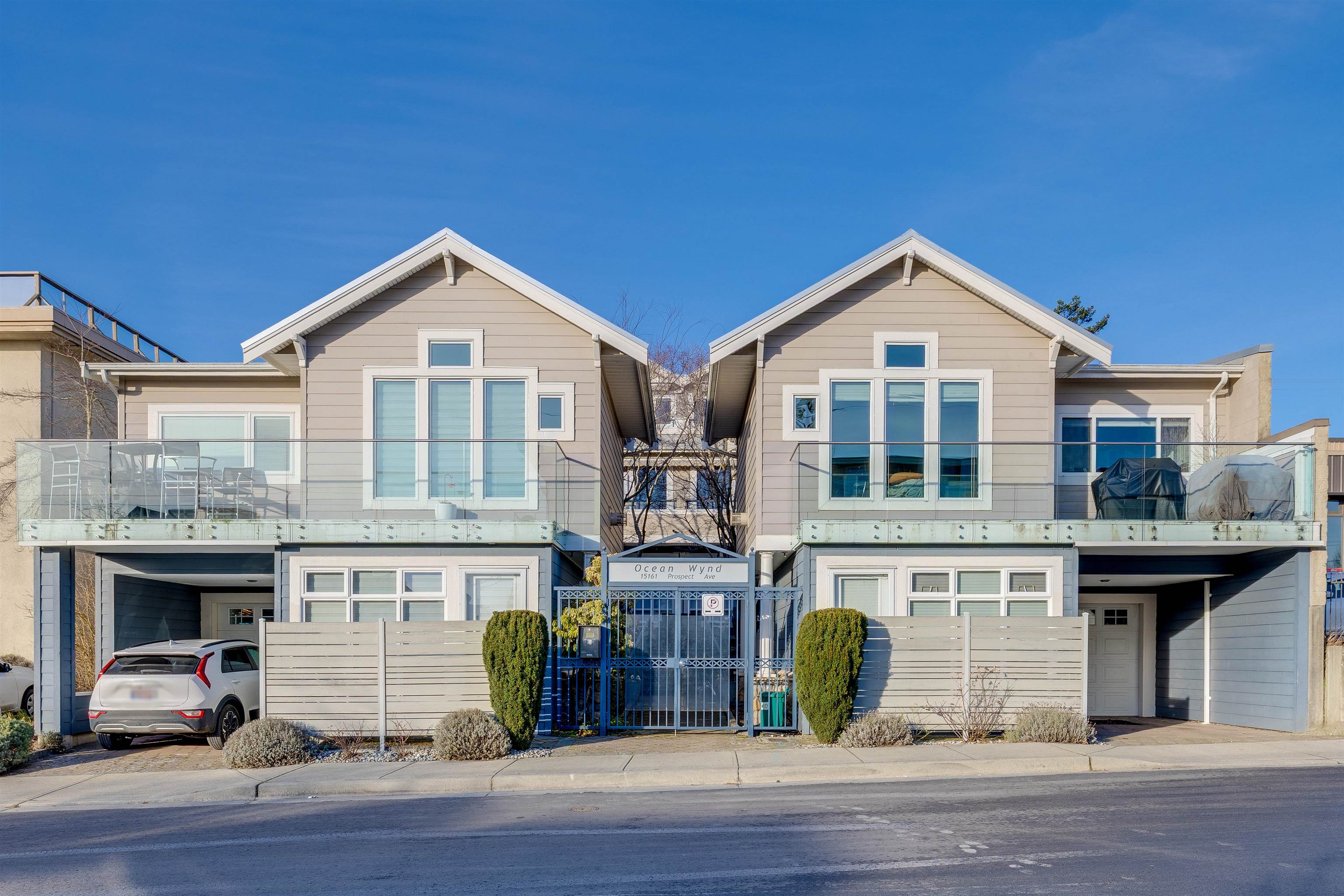 3 15161 PROSPECT STREET, R3118178, BC,