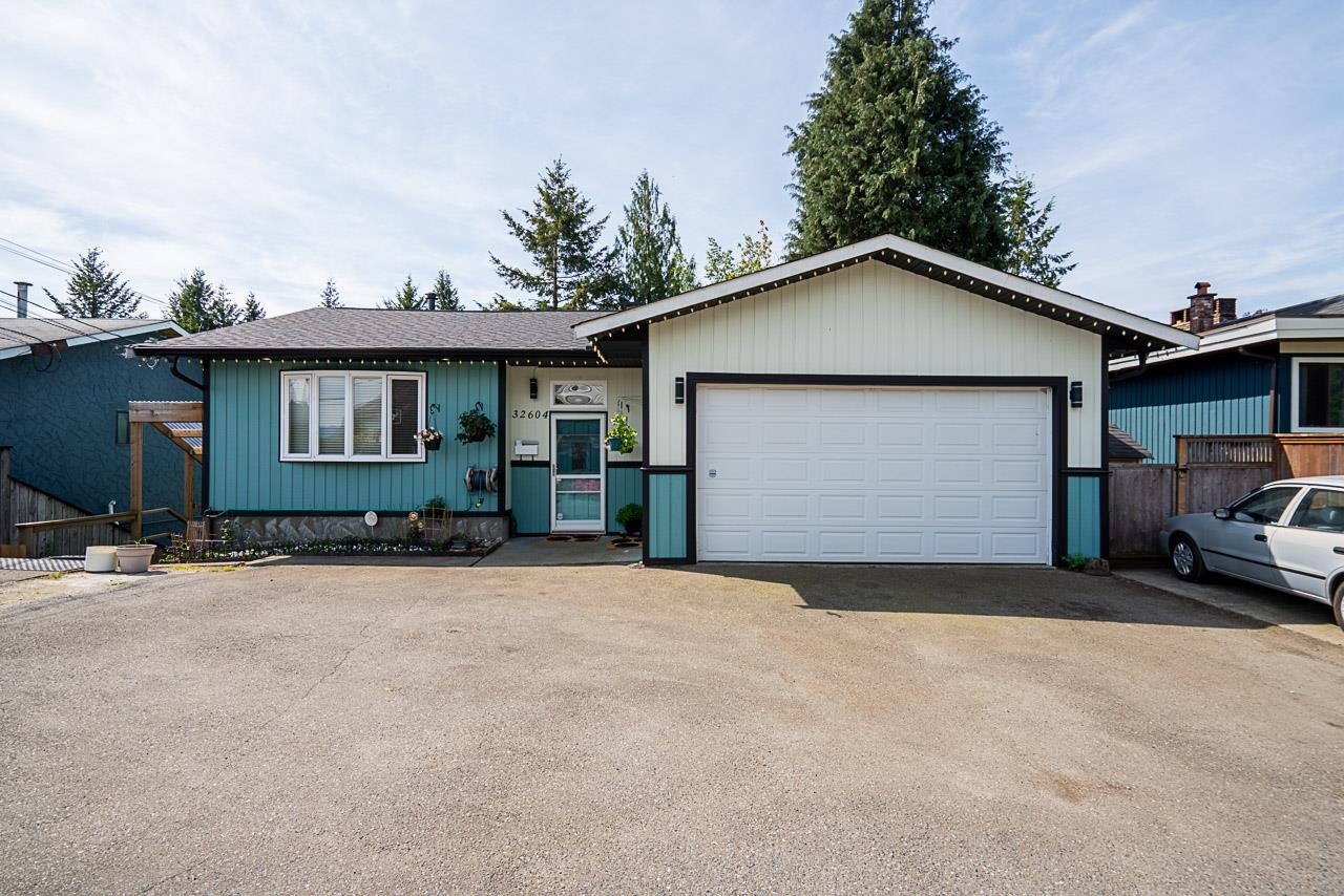 32604 BEST AVENUE, Mission BC V2V 2S6, R3118188, BC,