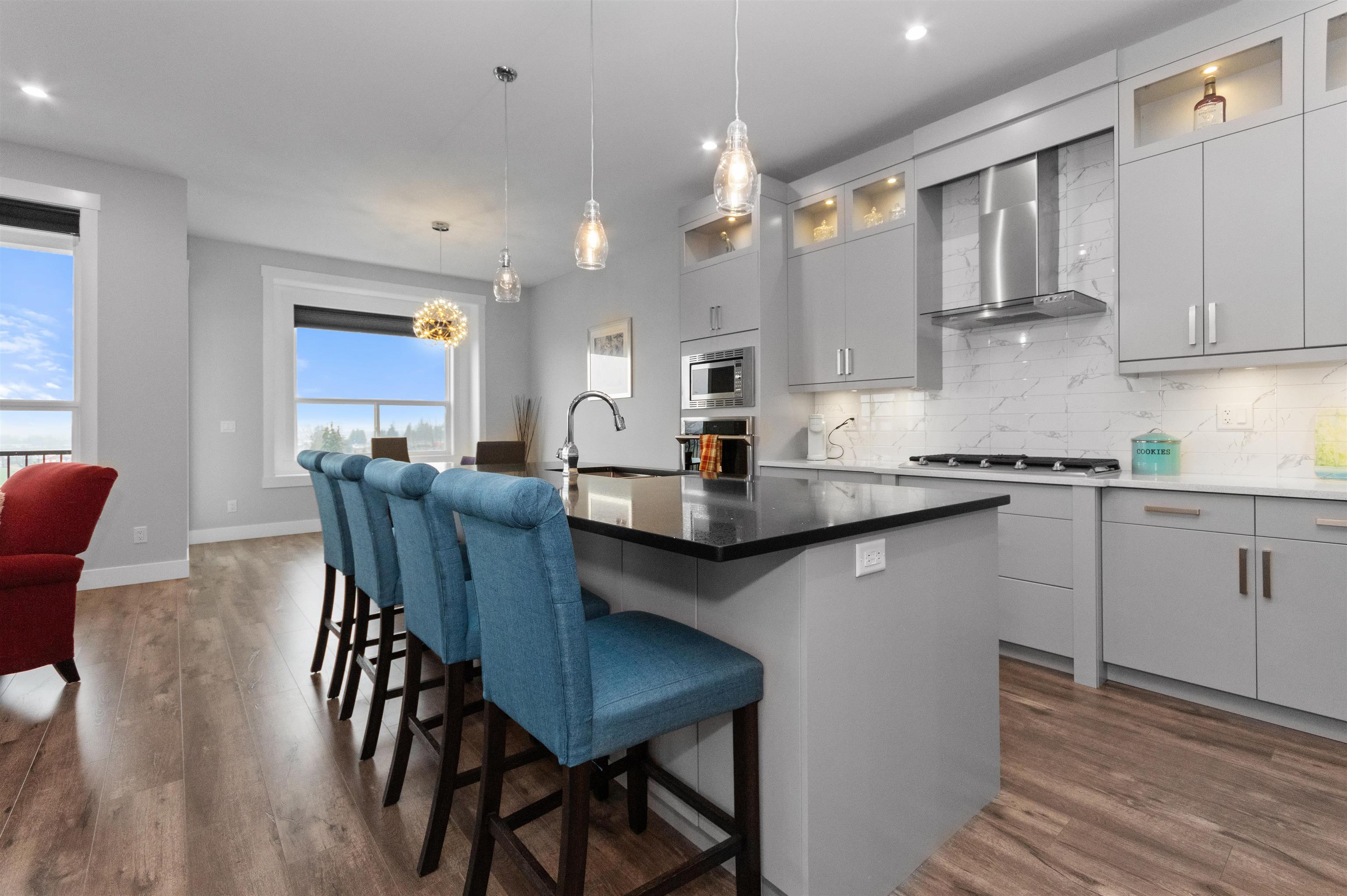 45 50778 LEDGESTONE PLACE, R3118284, BC,