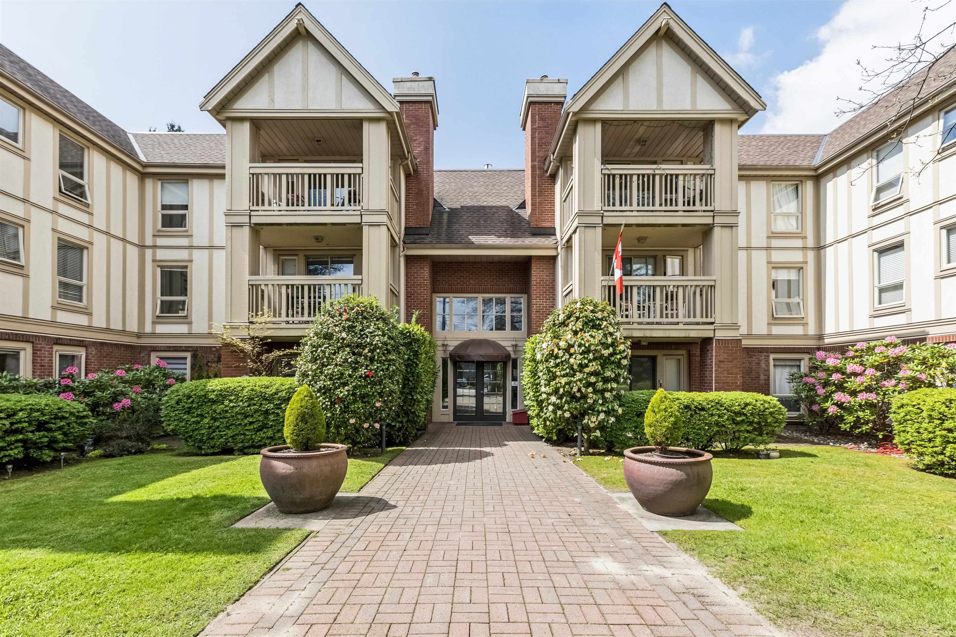 105 843 22ND STREET, R3118348, BC,