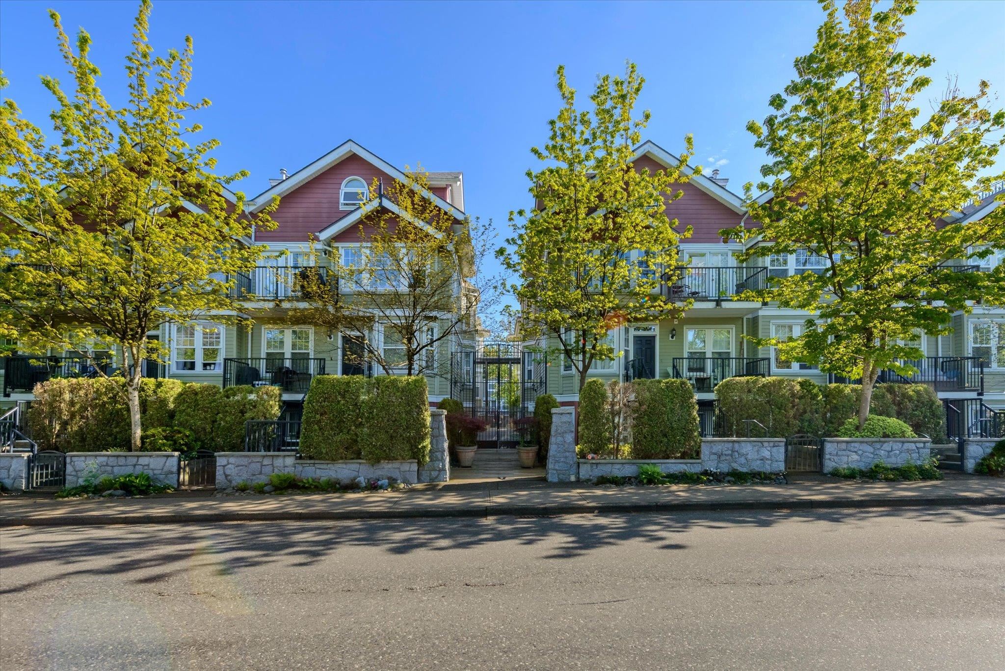 315 962 16TH AVENUE, R3118581, BC,