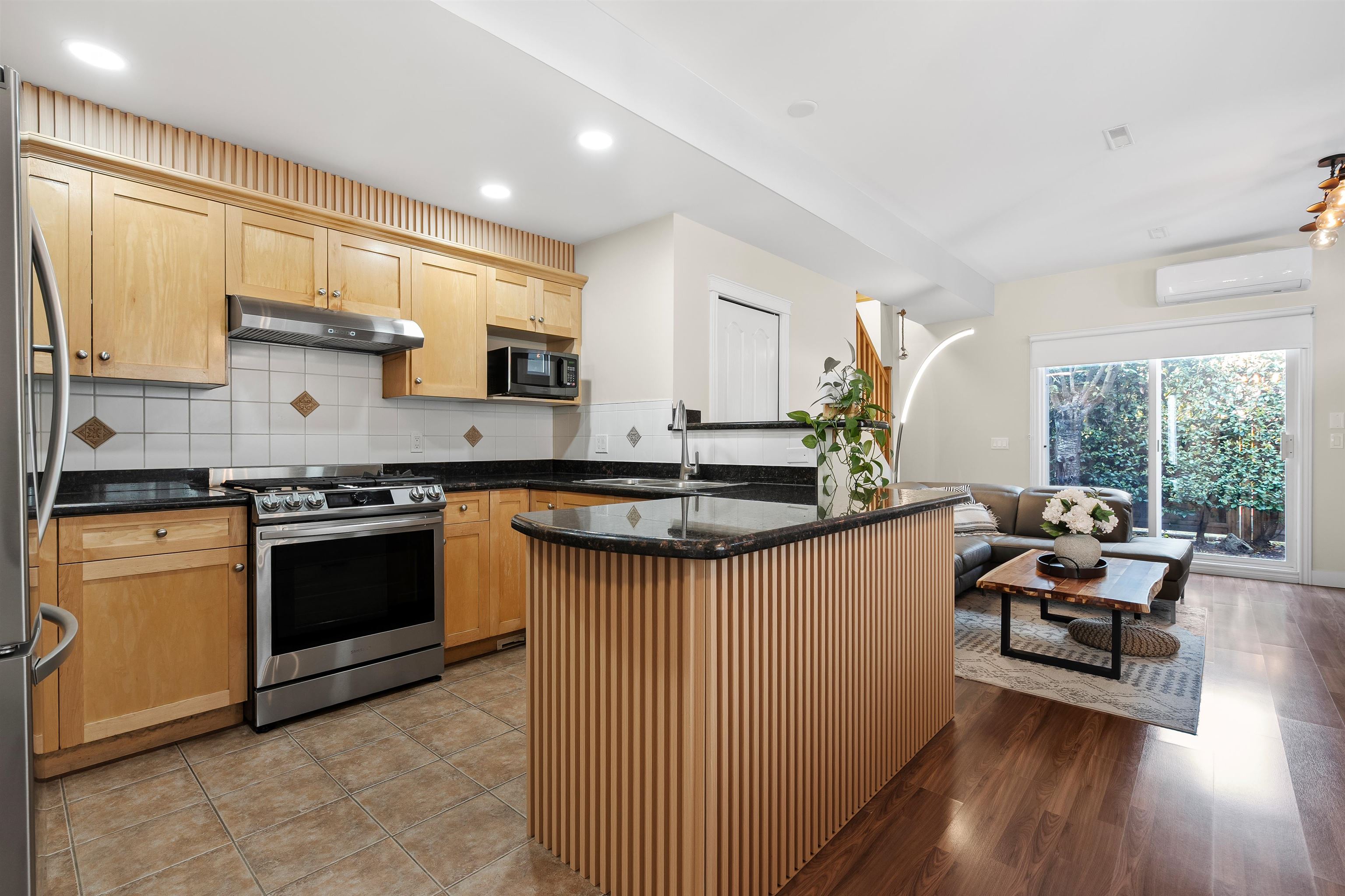 12 11331 CAMBIE ROAD, R3119014, BC,