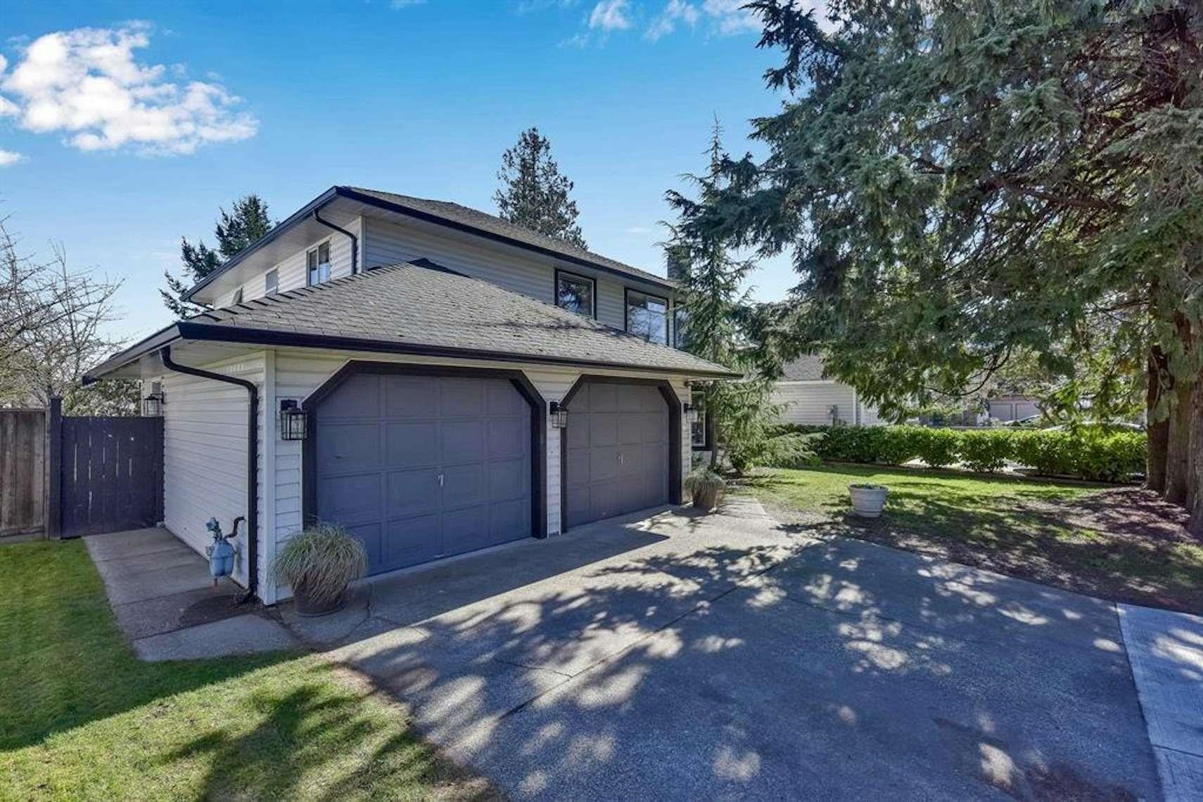 6074 188 STREET, Surrey BC V3S 7V9, R3119372, BC,