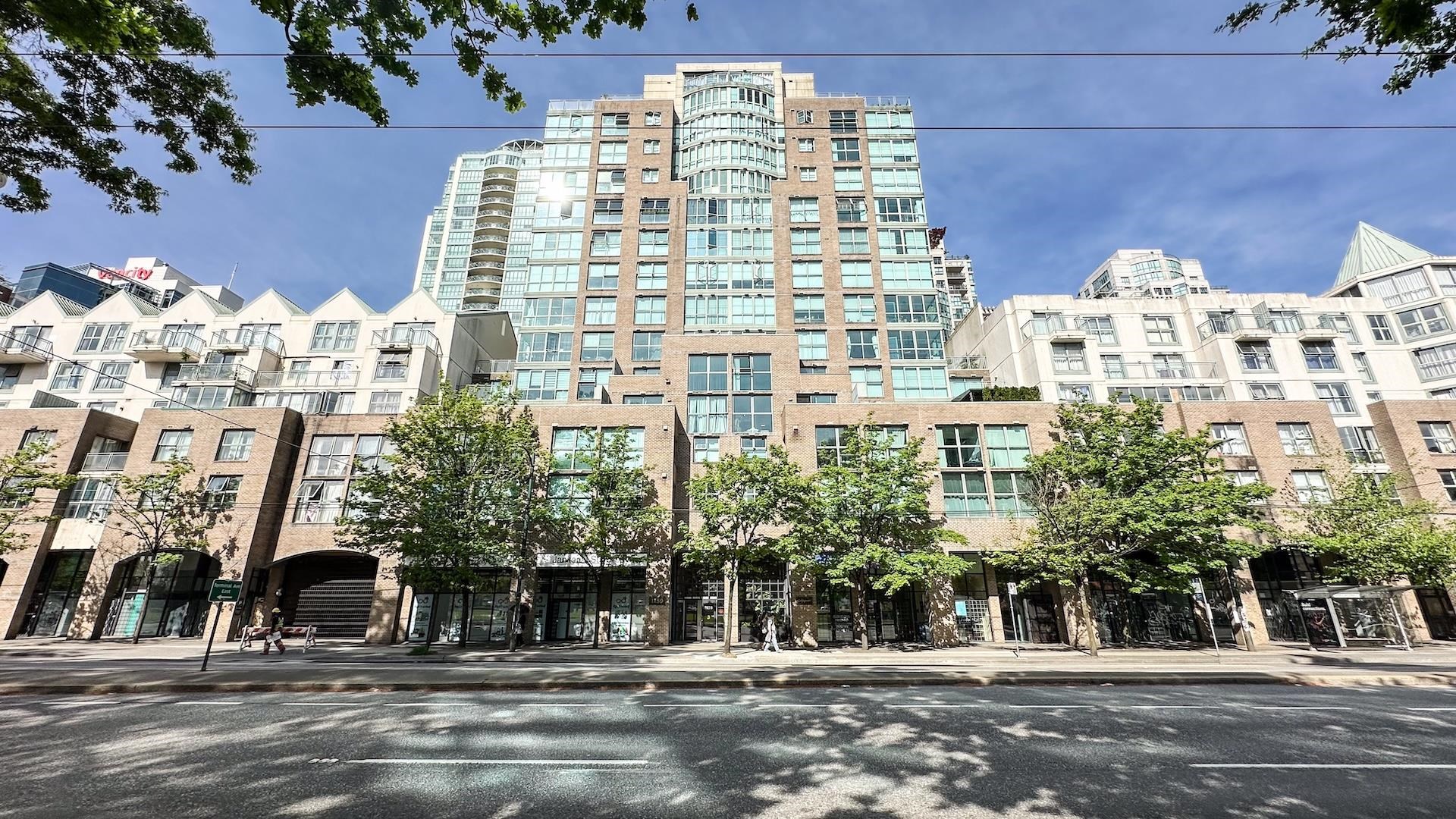 401 1159 MAIN STREET, R3119435, BC,