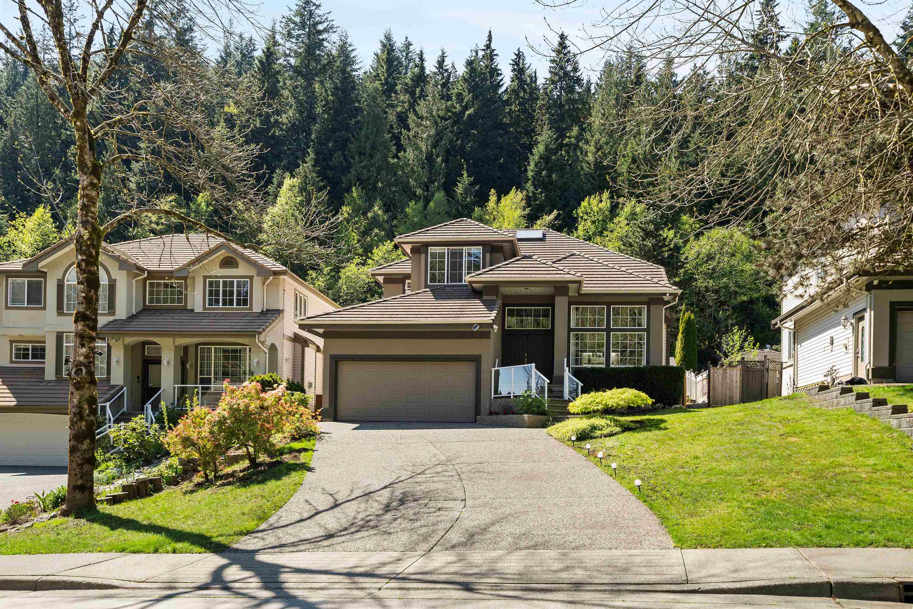 1818 CAMELBACK COURT, Coquitlam BC V3E 3K4, R3119486, BC,