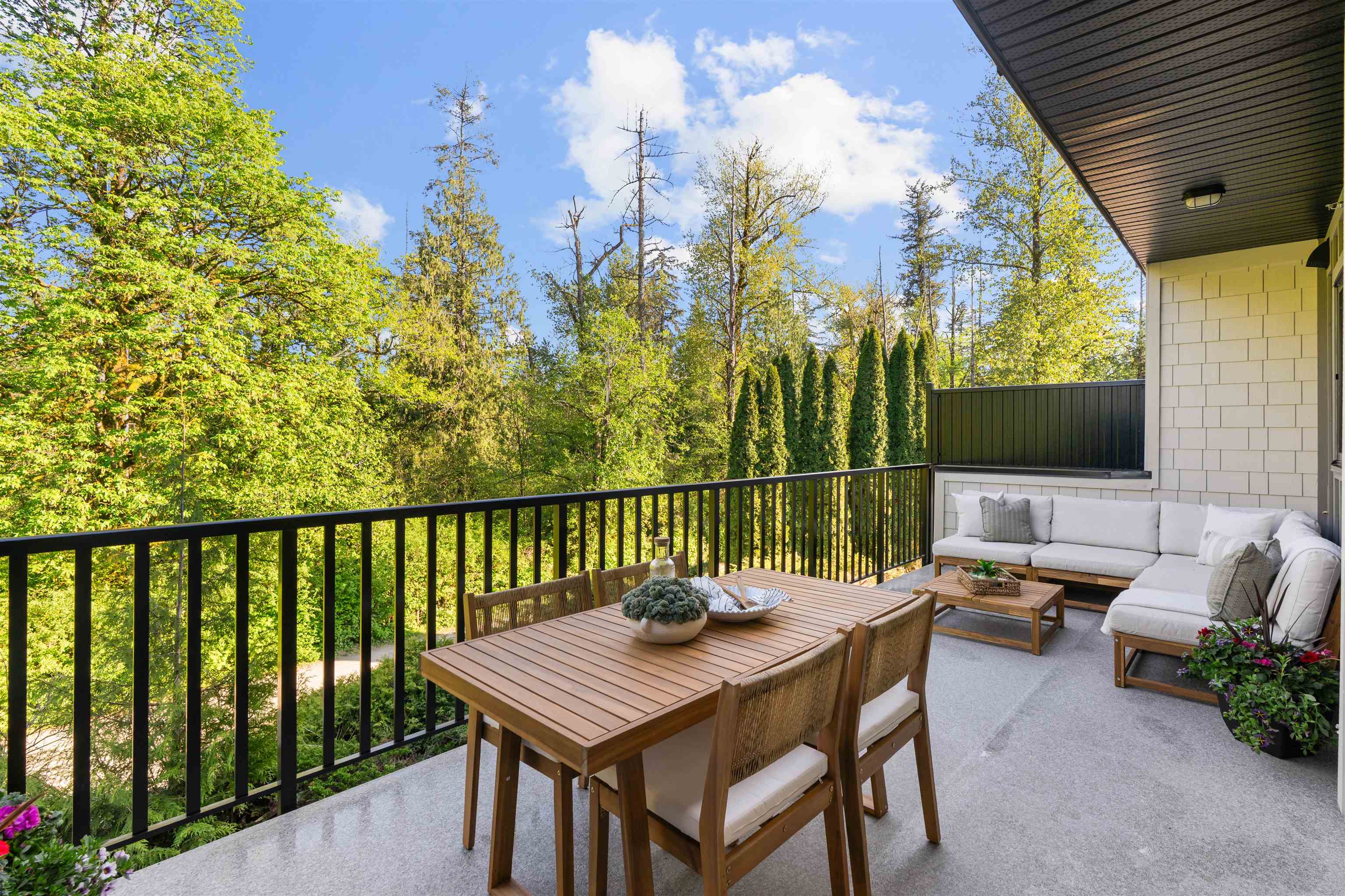 11 6828 208A STREET, R3119650, BC,