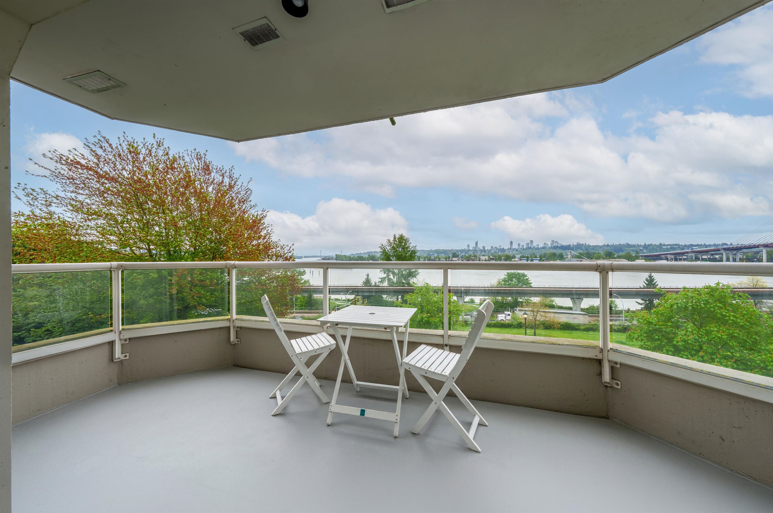 305 69 JAMIESON COURT, R3119787, BC,