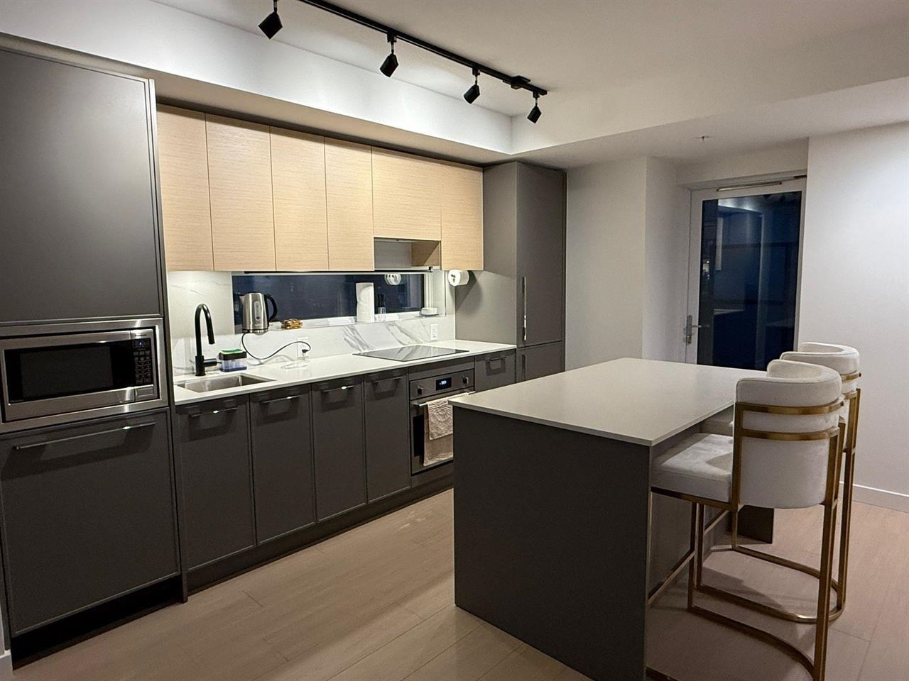1503 13745 GEORGE JUNCTION, R3119875, BC,