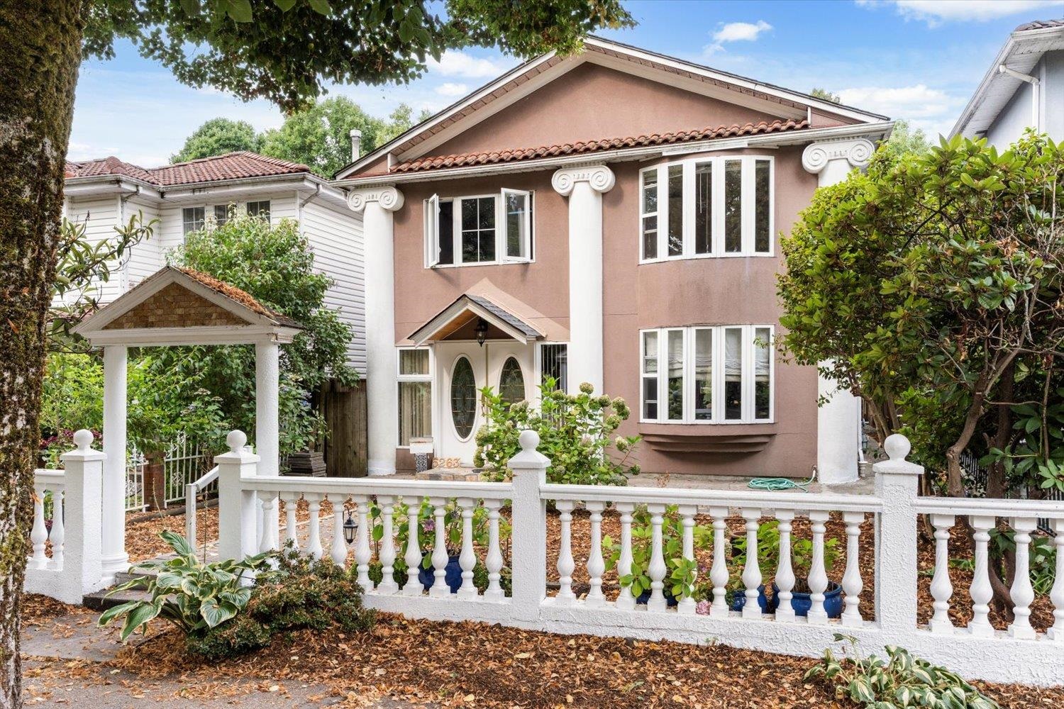 5263 WALES STREET, Vancouver BC V5R 3M7, R3119888, BC,