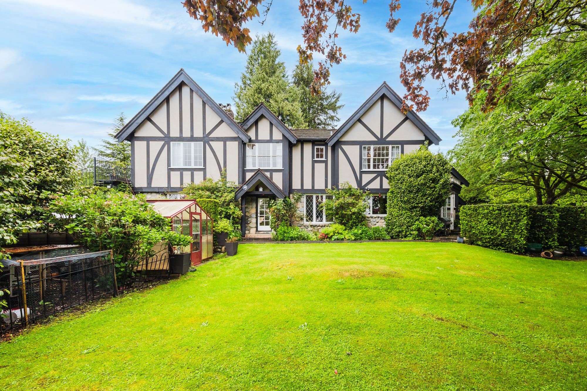 1850 MATHERS AVENUE, West Vancouver BC V7V 2G8, R3120147, BC,