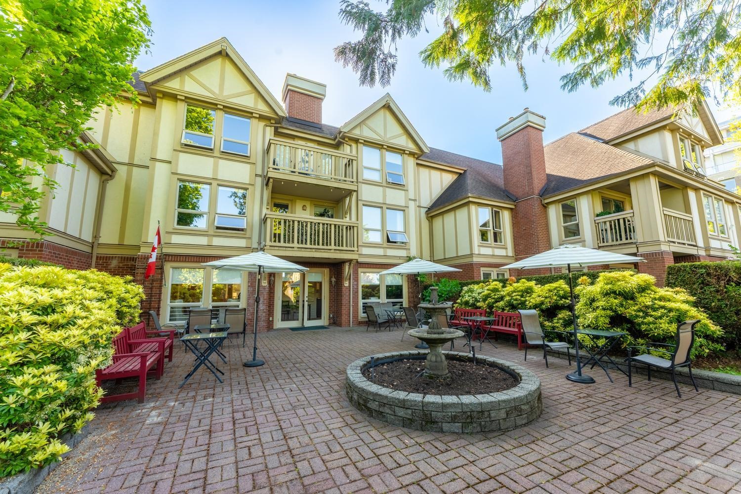101 843 22ND STREET, R3120687, BC,