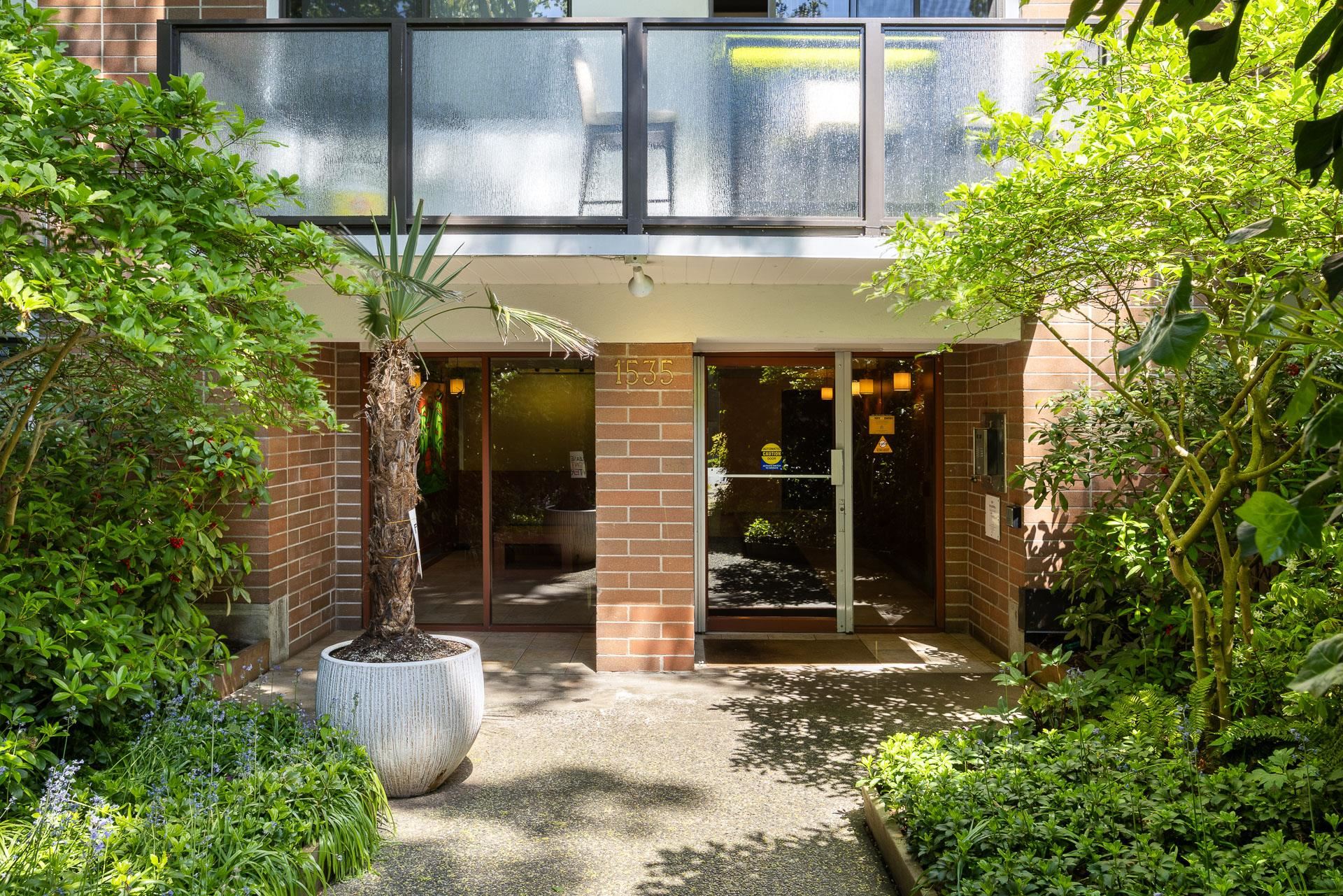 101 1535 NELSON STREET, R3120793, BC,