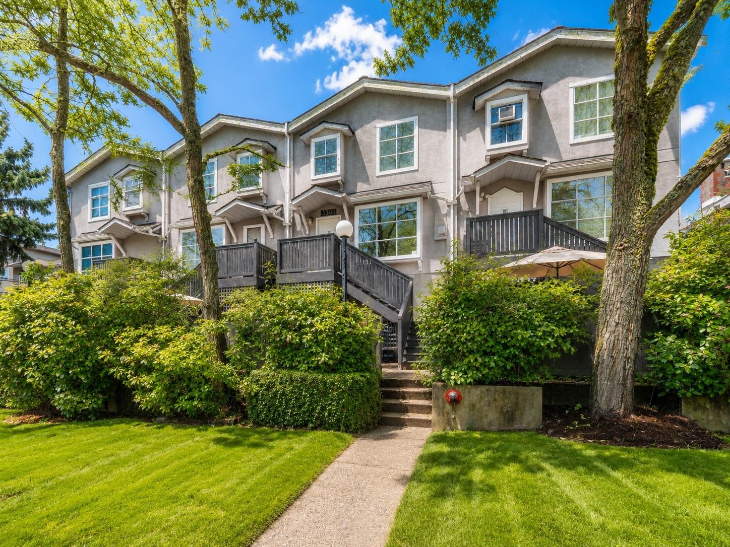 3305 CLIVE AVENUE, Vancouver BC V5R 4V4, R3120883, BC,