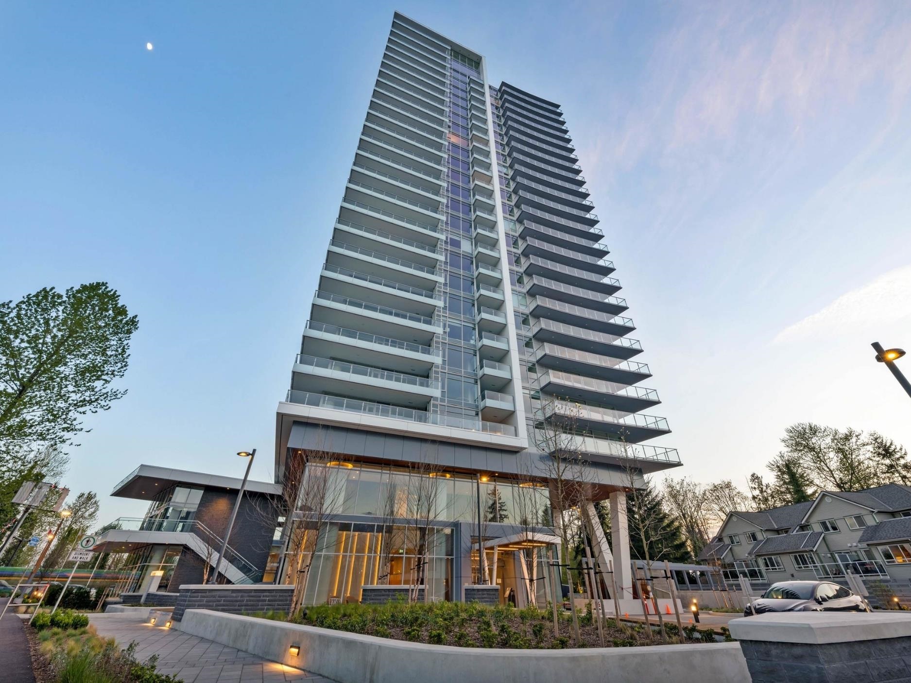 1001 200 KLAHANIE COURT, R3120938, BC,