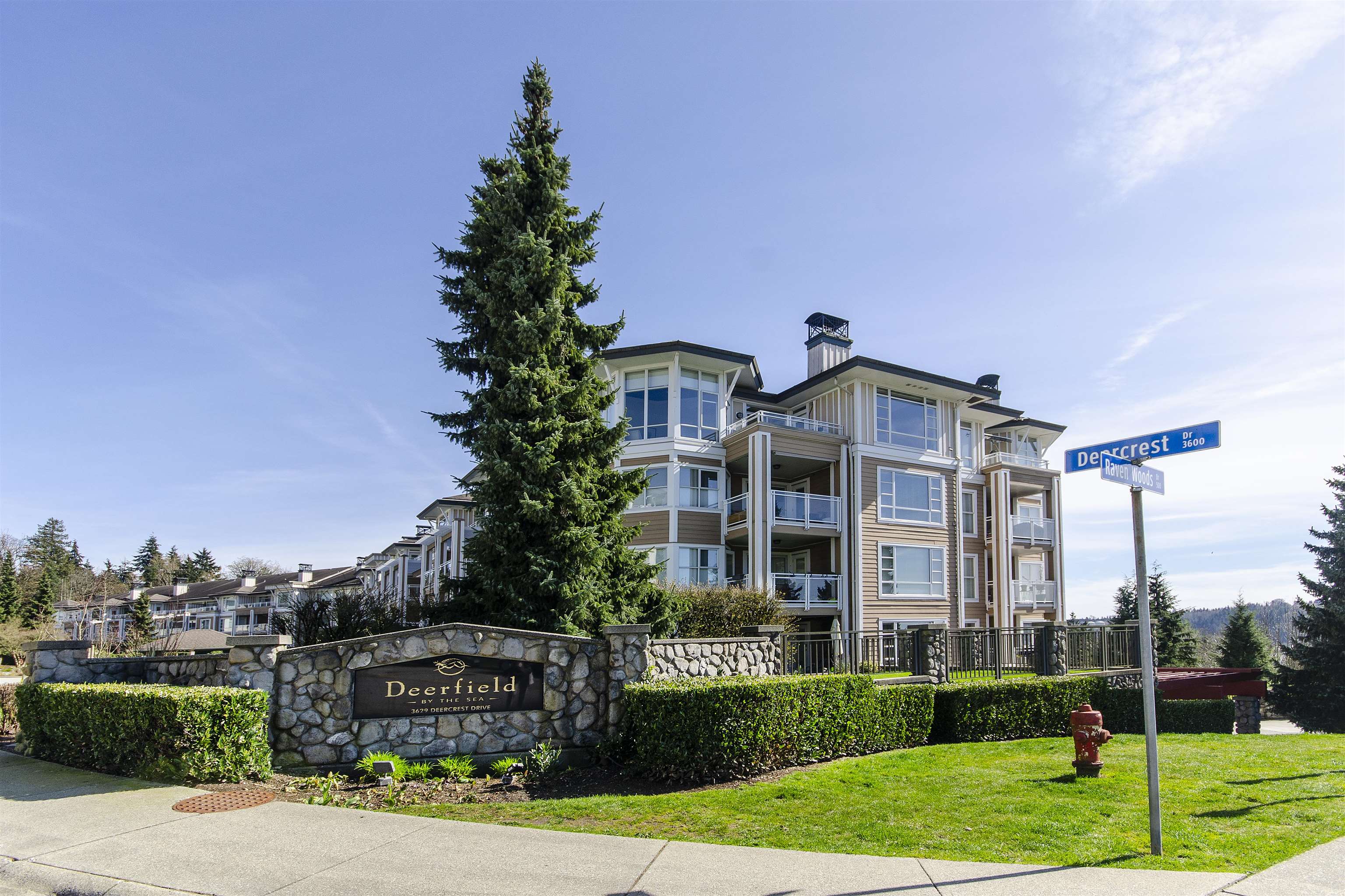 416 3629 DEERCREST DRIVE, R3120970, BC,