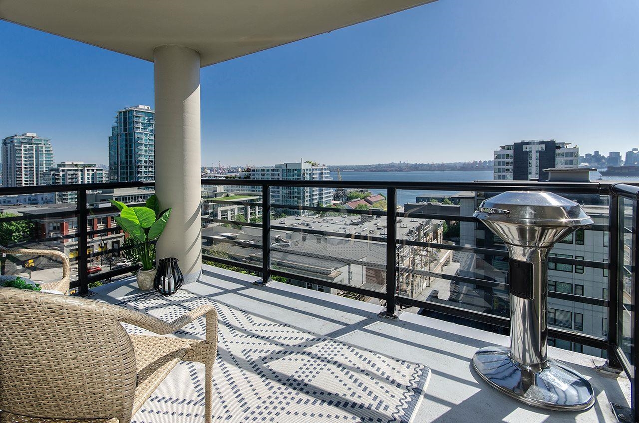902 124 1ST STREET, R3120985, BC,